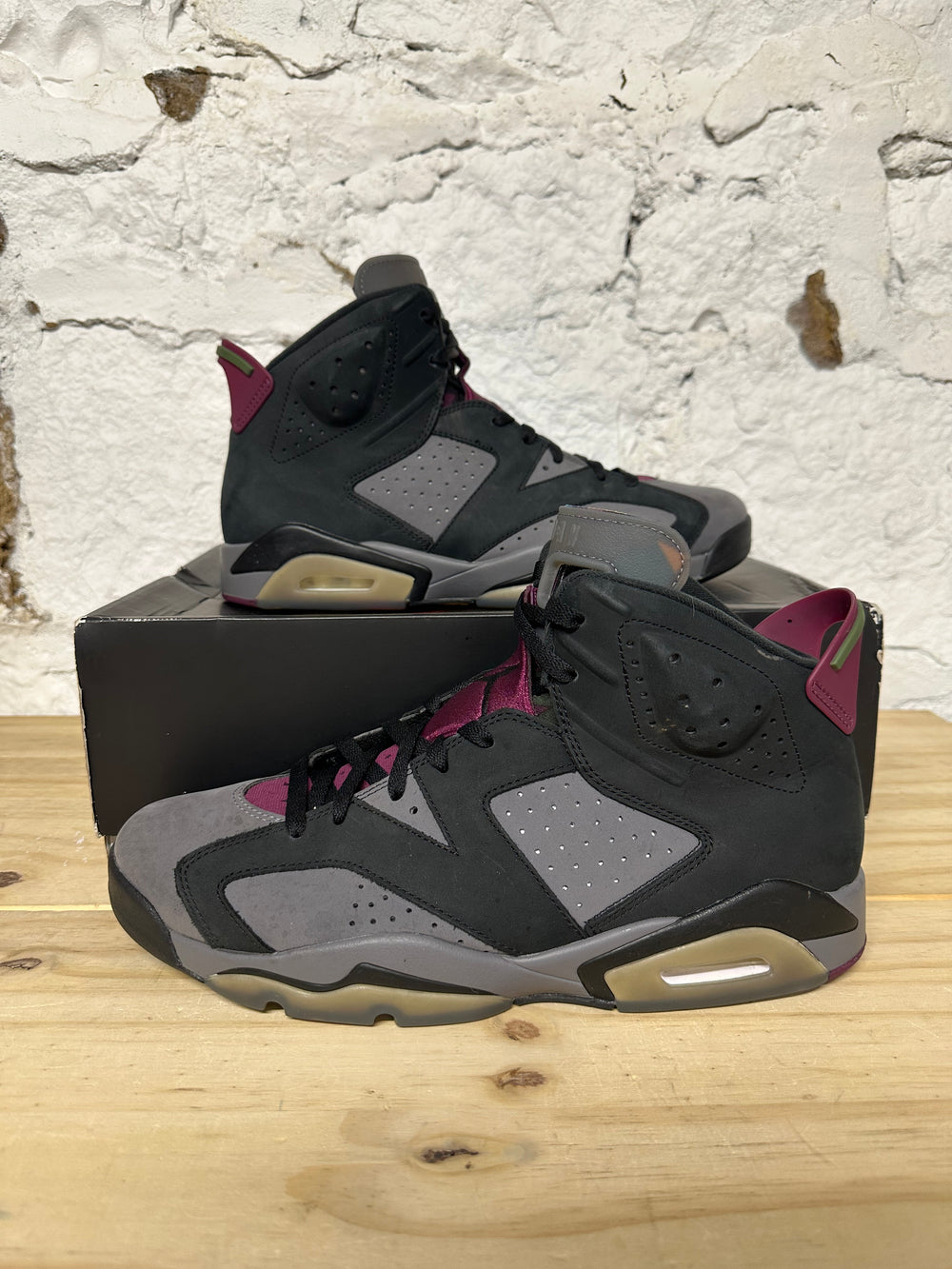 Air Jordan 6 Bordeaux Sz 11.5