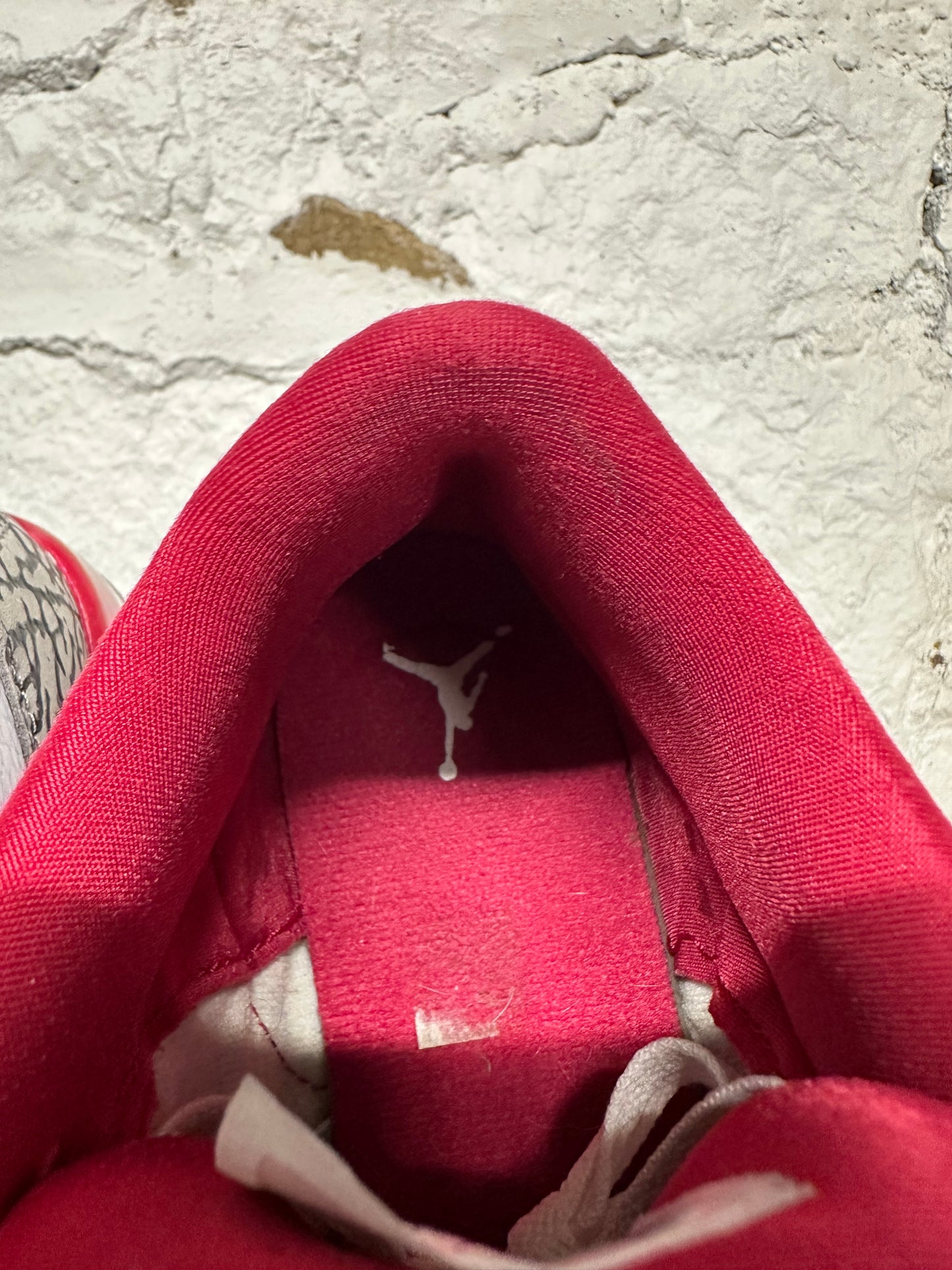 Air Jordan 3 Cardinal Sz 4.5Y