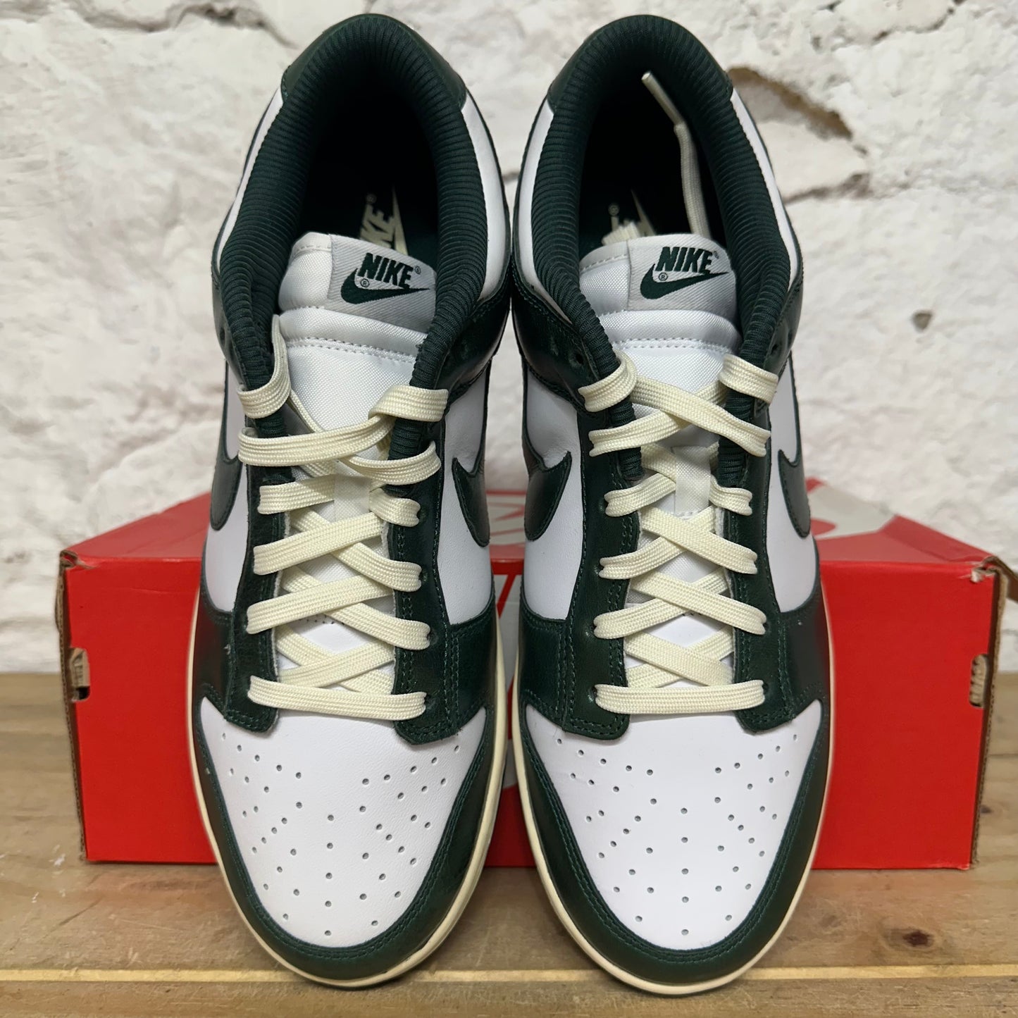 Nike Dunk Low Vintage Green Sz 10 (11.5W) DS