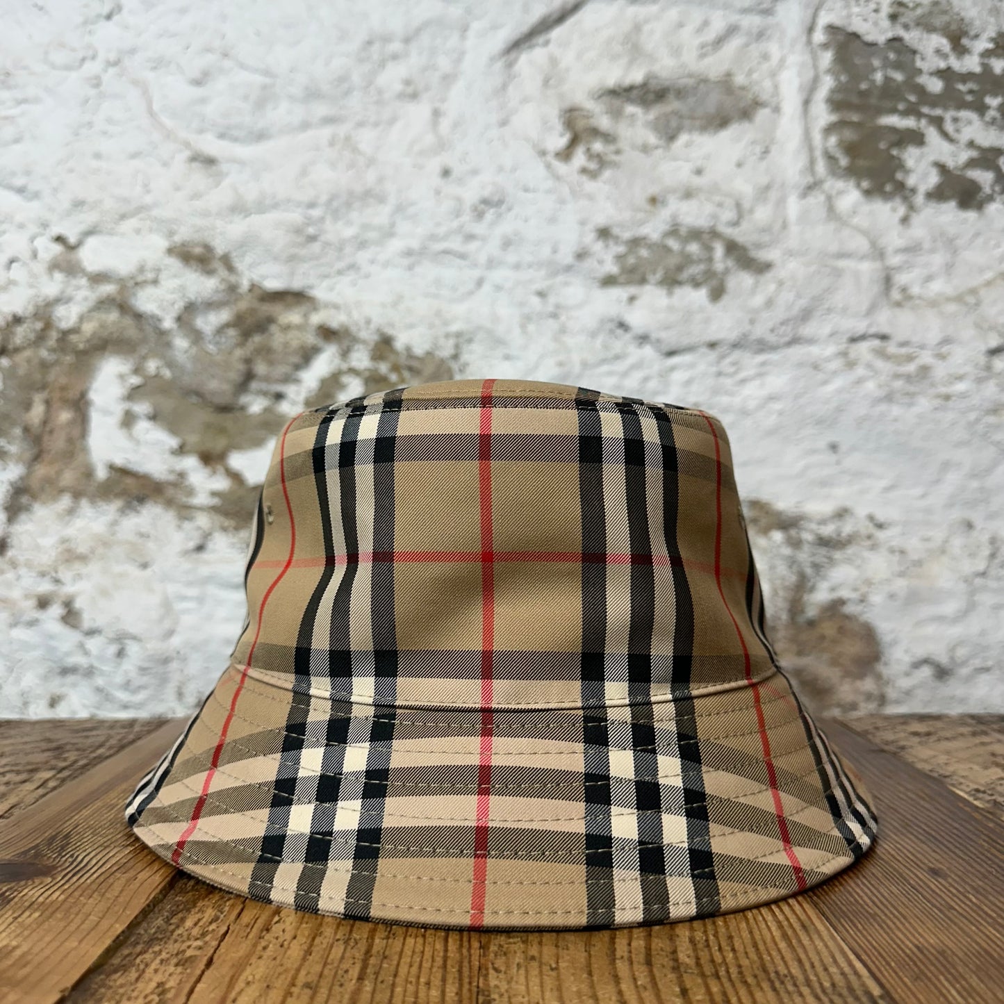 Burberry Tan Plaid Bucket Hat Sz L