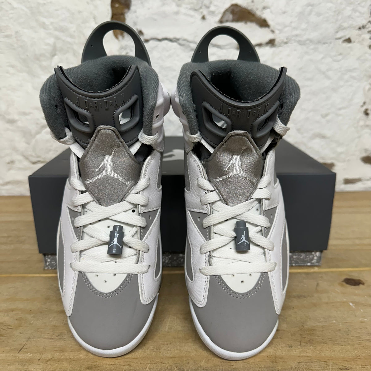 Air Jordan 6 Cool Grey Sz 8