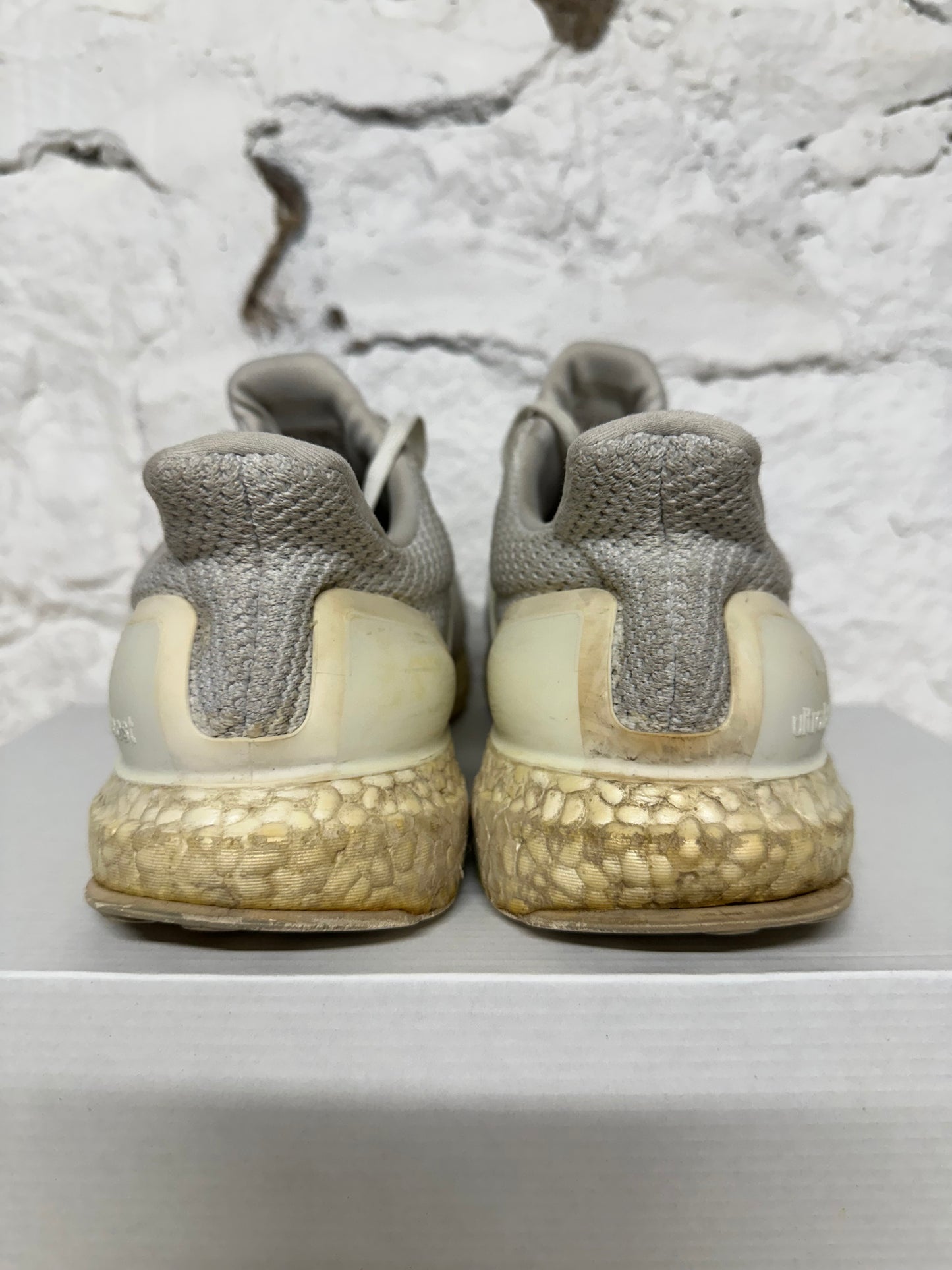 Adidas Ultra Boost Triple White Sz 11