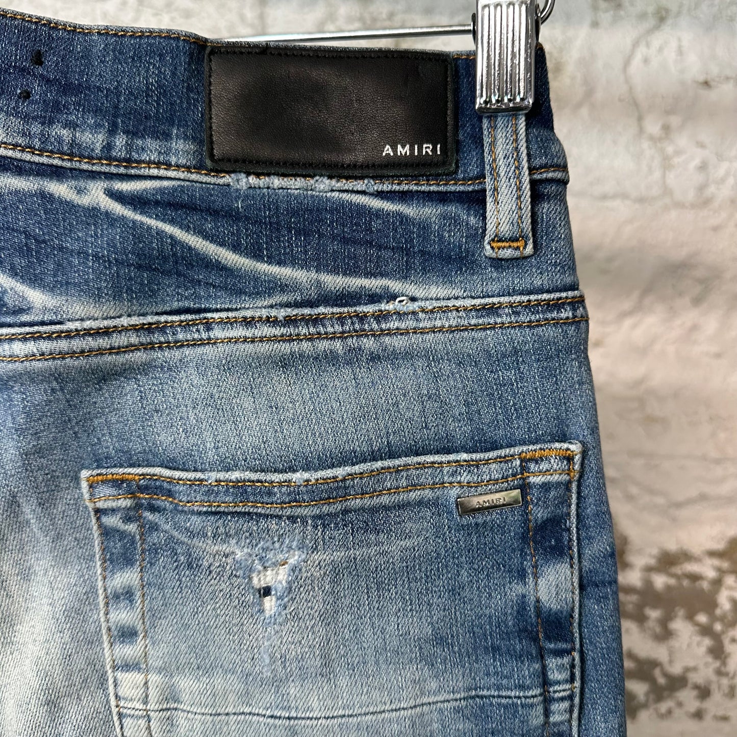 Amiri Varsity Patch Distressed Blue Denim Jeans Sz 28