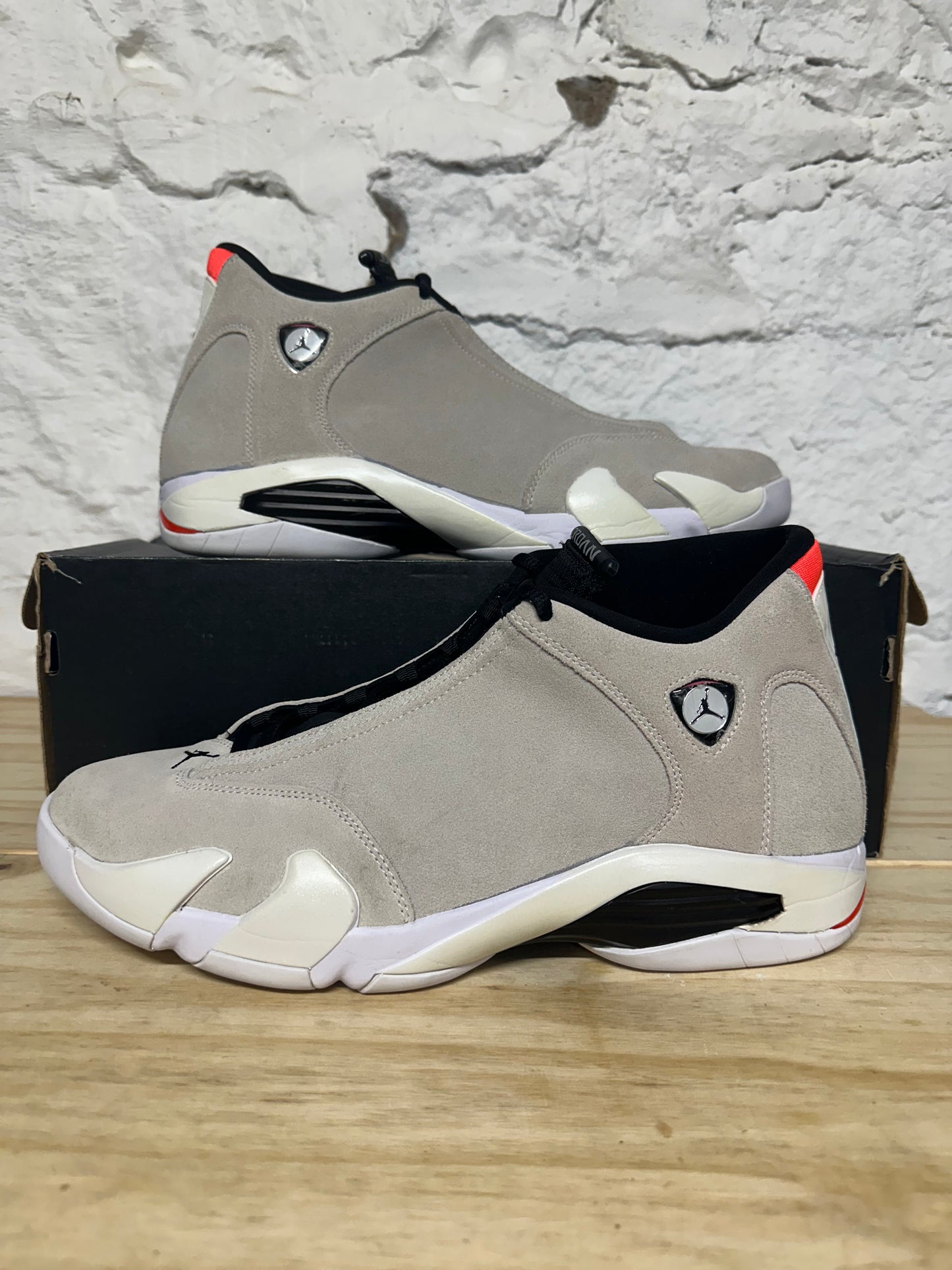 Air Jordan 14 Desert Sand Sz 13