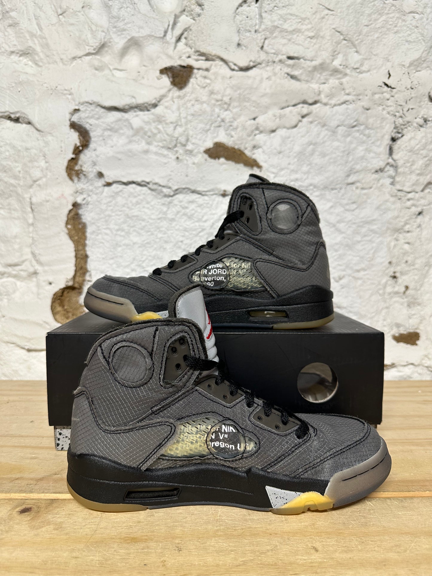 Air Jordan 5 Off-White Muslin Sz 5.5