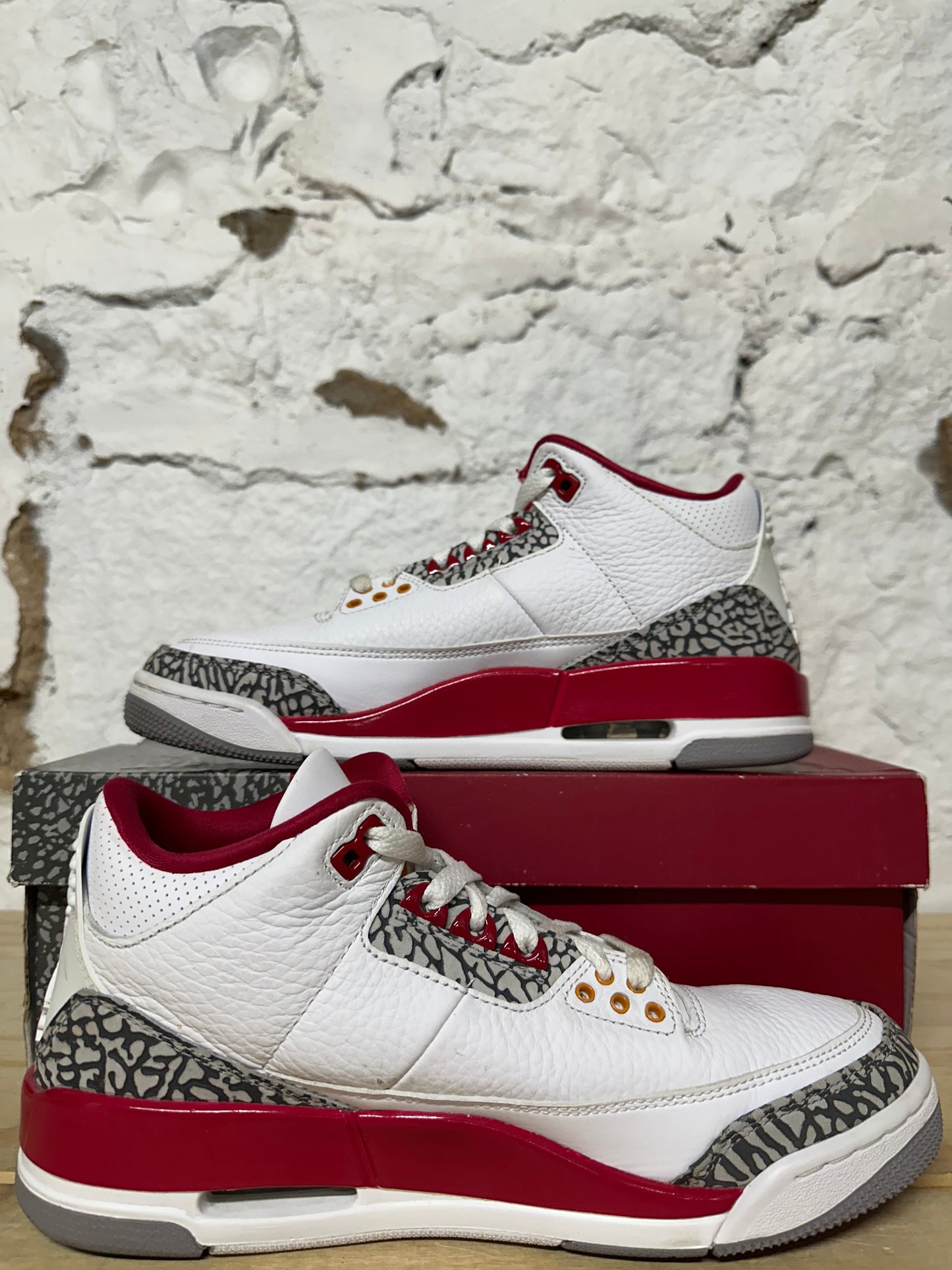Air Jordan 3 Cardinal Sz 8