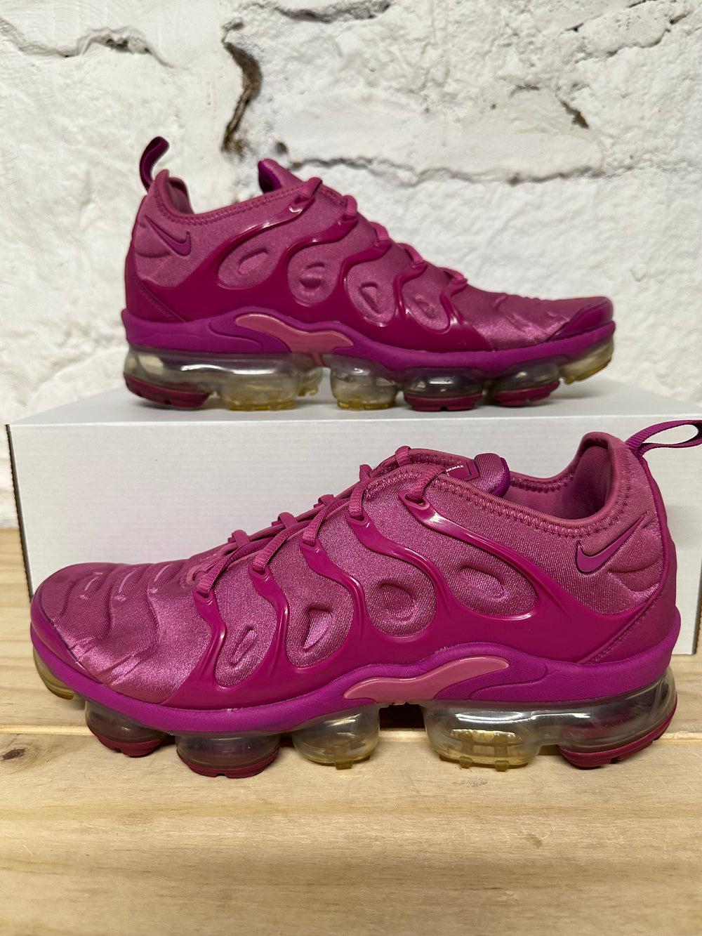 Nike Vapormax Plus Berry Sz 8.5