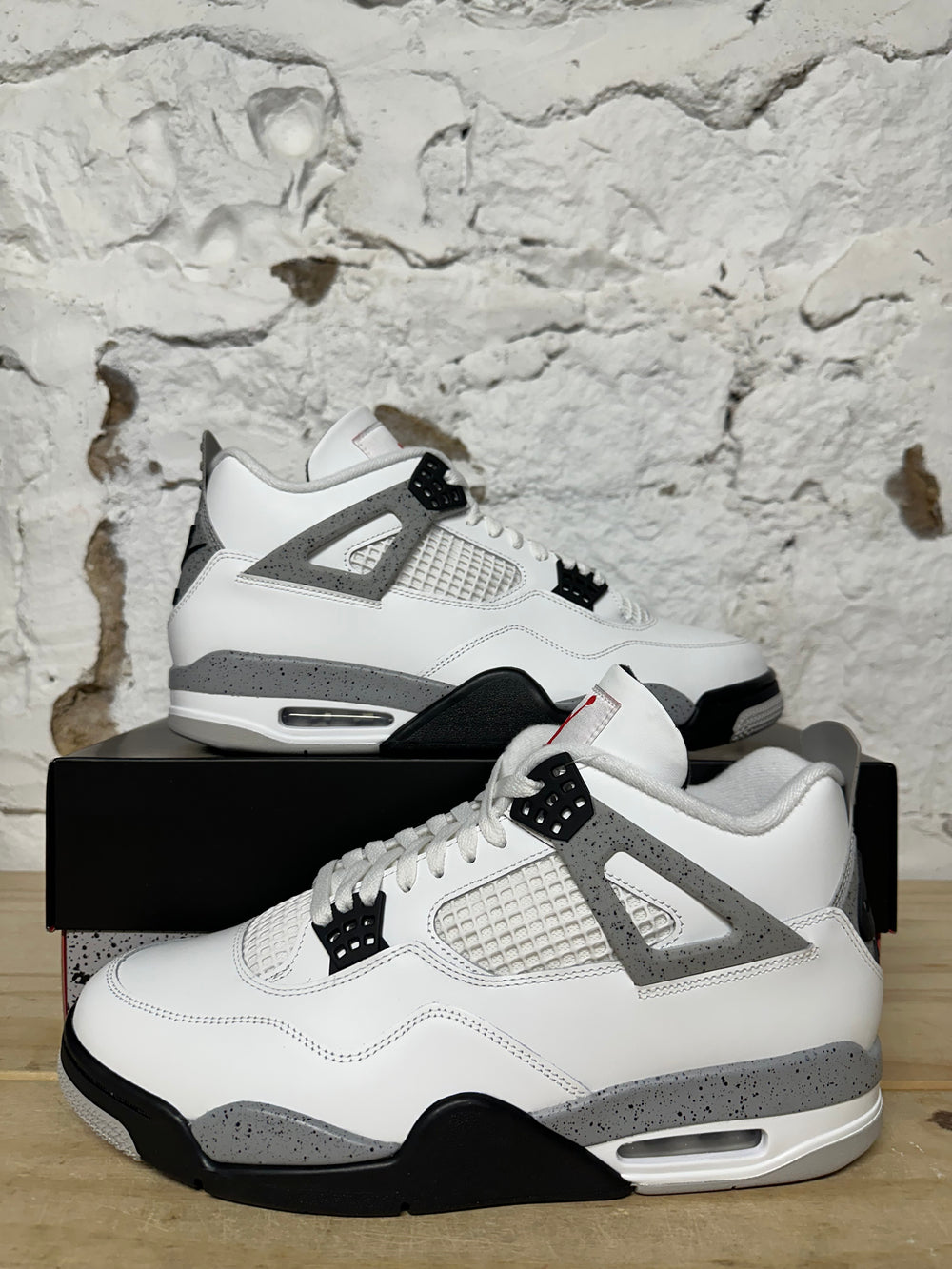 Air Jordan 4 White Cement Sz 12 DS
