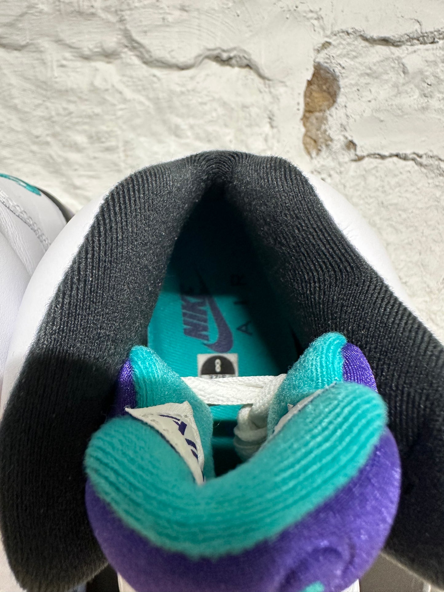 Air Jordan 5 Grape Sz 8