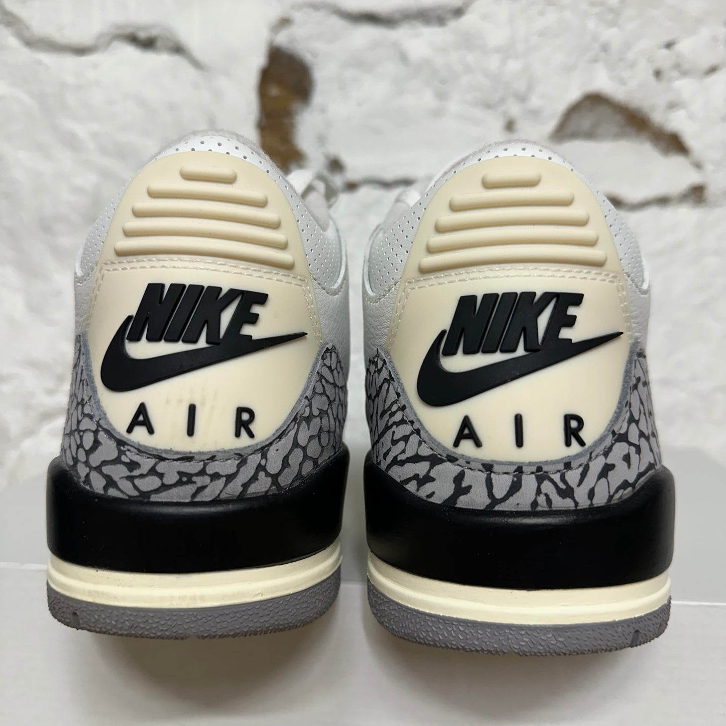 Air Jordan 3 White Cement Reimagined Sz 7.5
