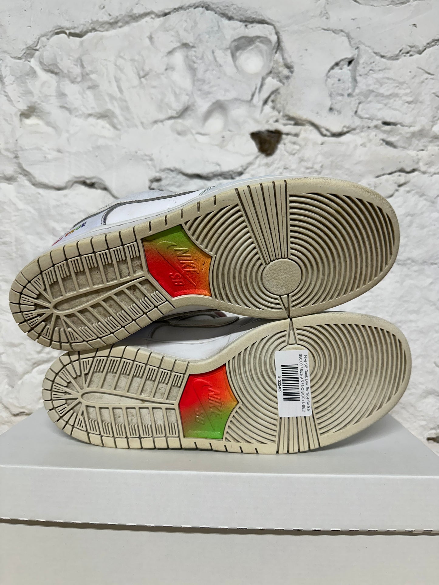 Nike SB Dunk Low Be True Sz 9.5