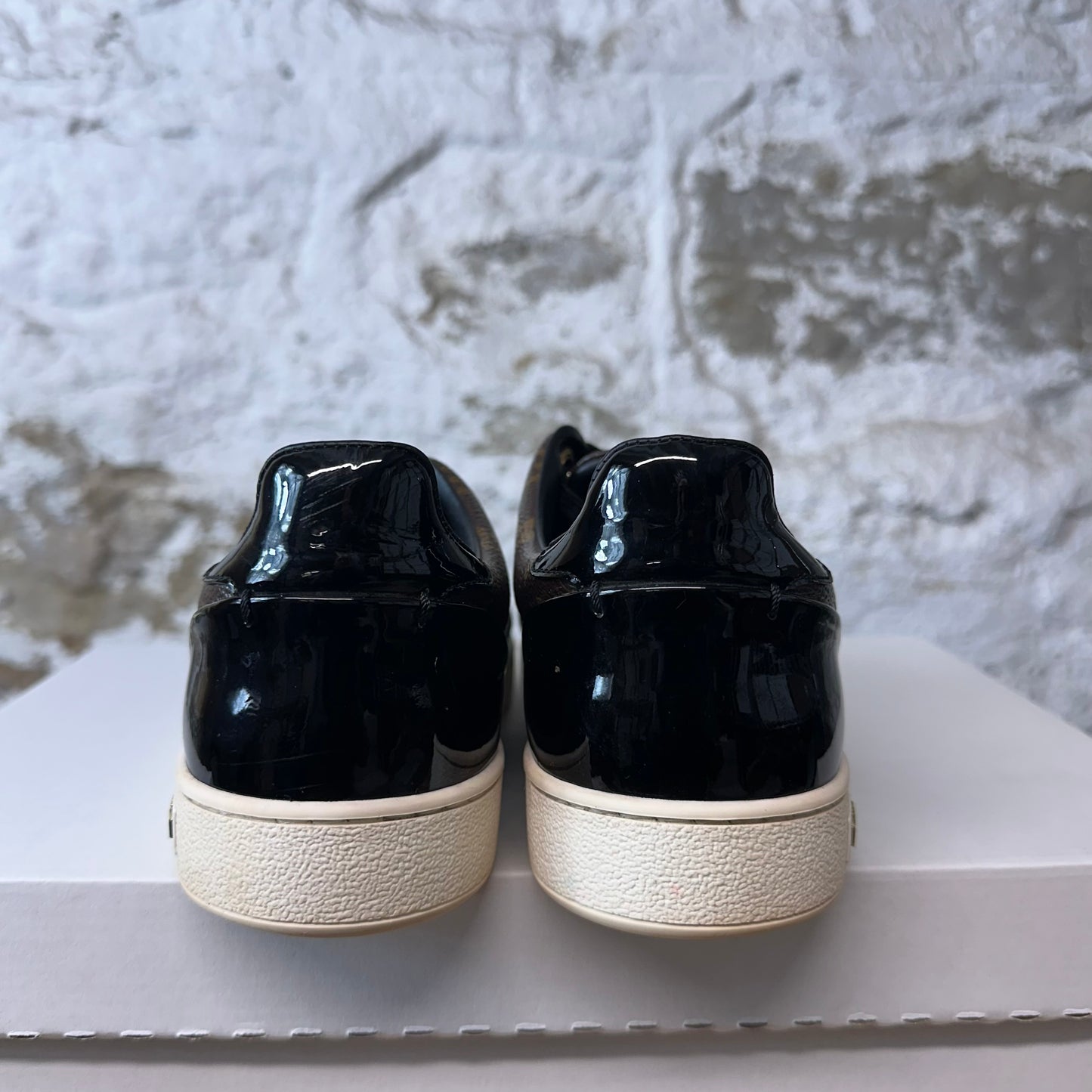 Louis Vuitton Black Patent Brown Monogram Frontrow Sneaker Sz 6 (38)