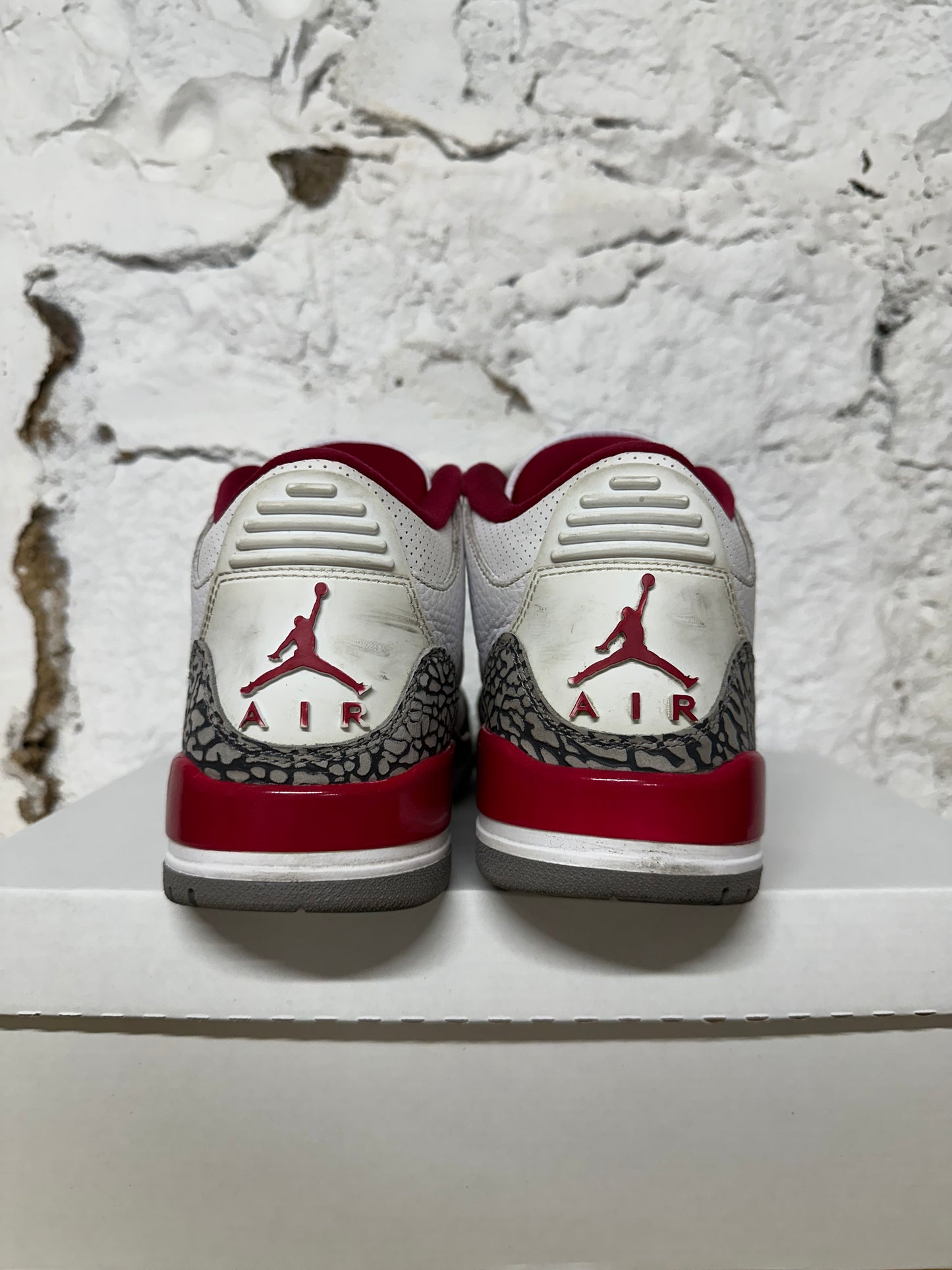 Air Jordan 3 Cardinal Sz 8