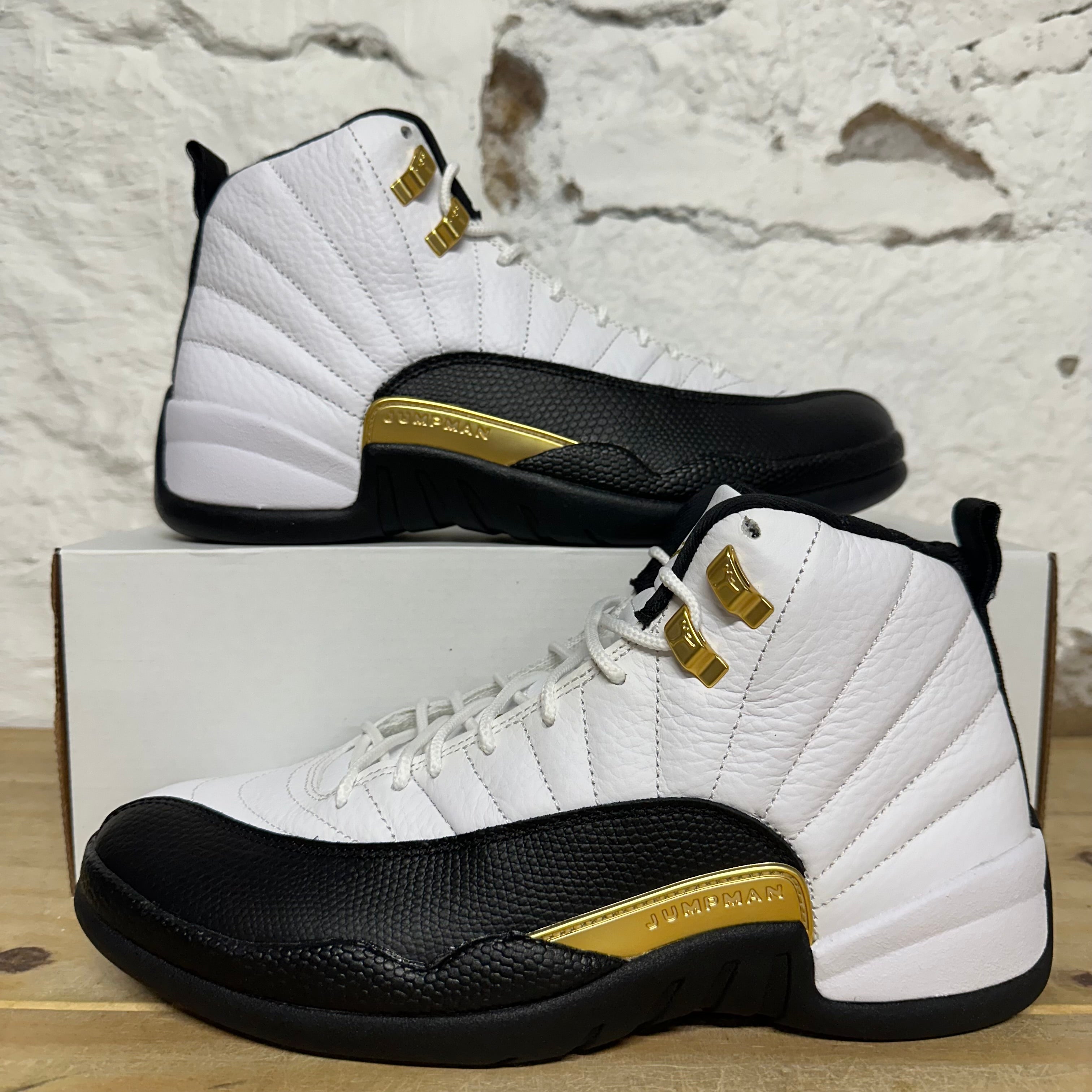 Air Jordan 12 Royalty Taxi Sz 9