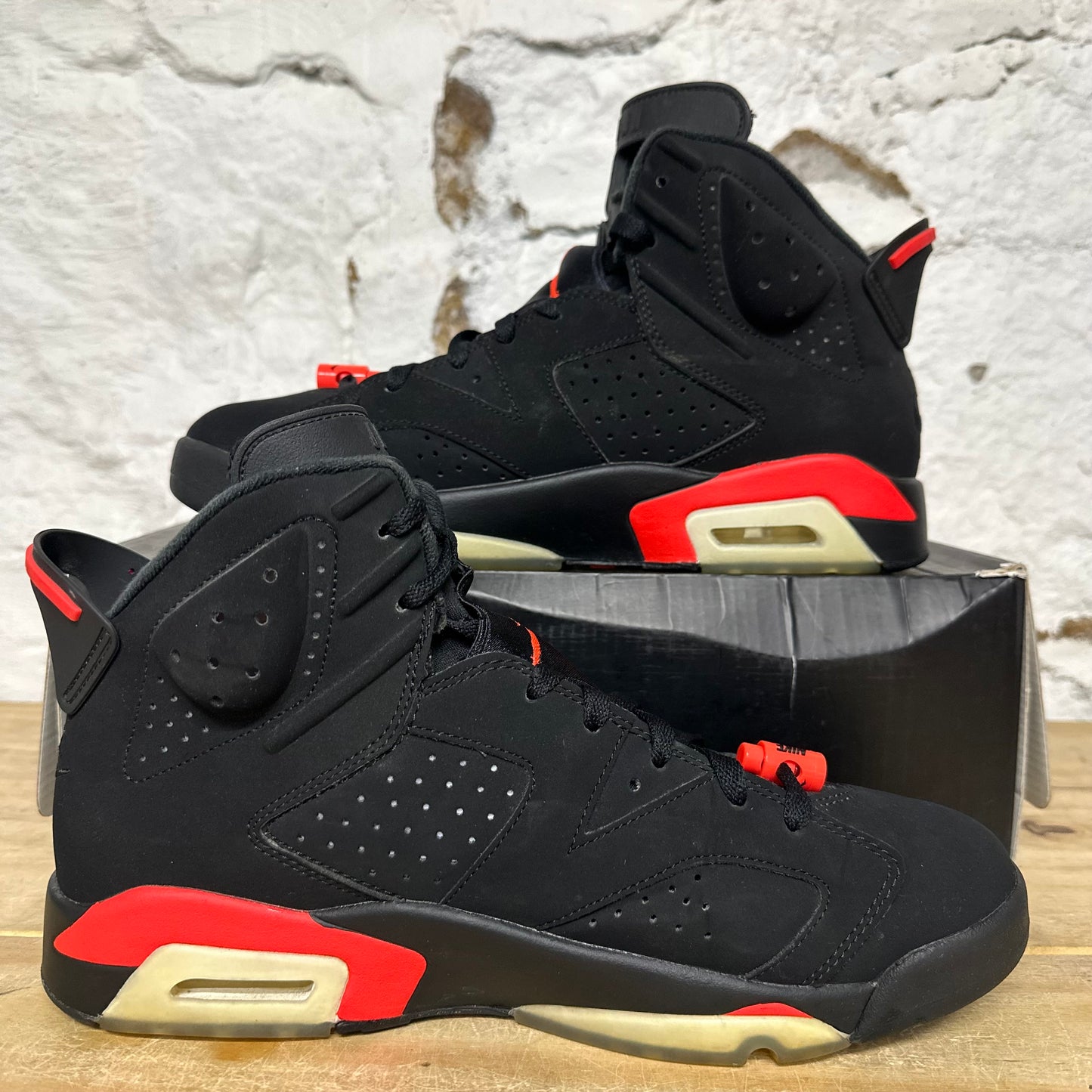 Air Jordan 6 Black Infrared (2019) Sz 10