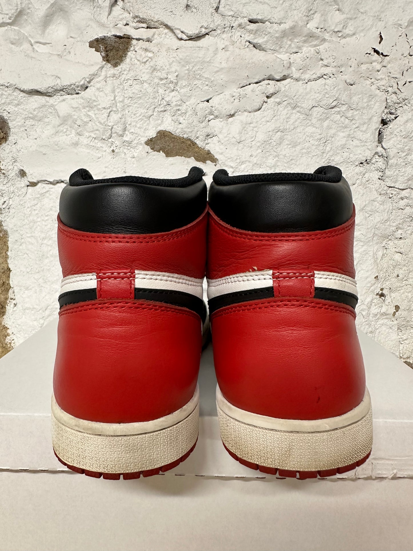 Air Jordan 1 High Black Toe (2016) Sz 11