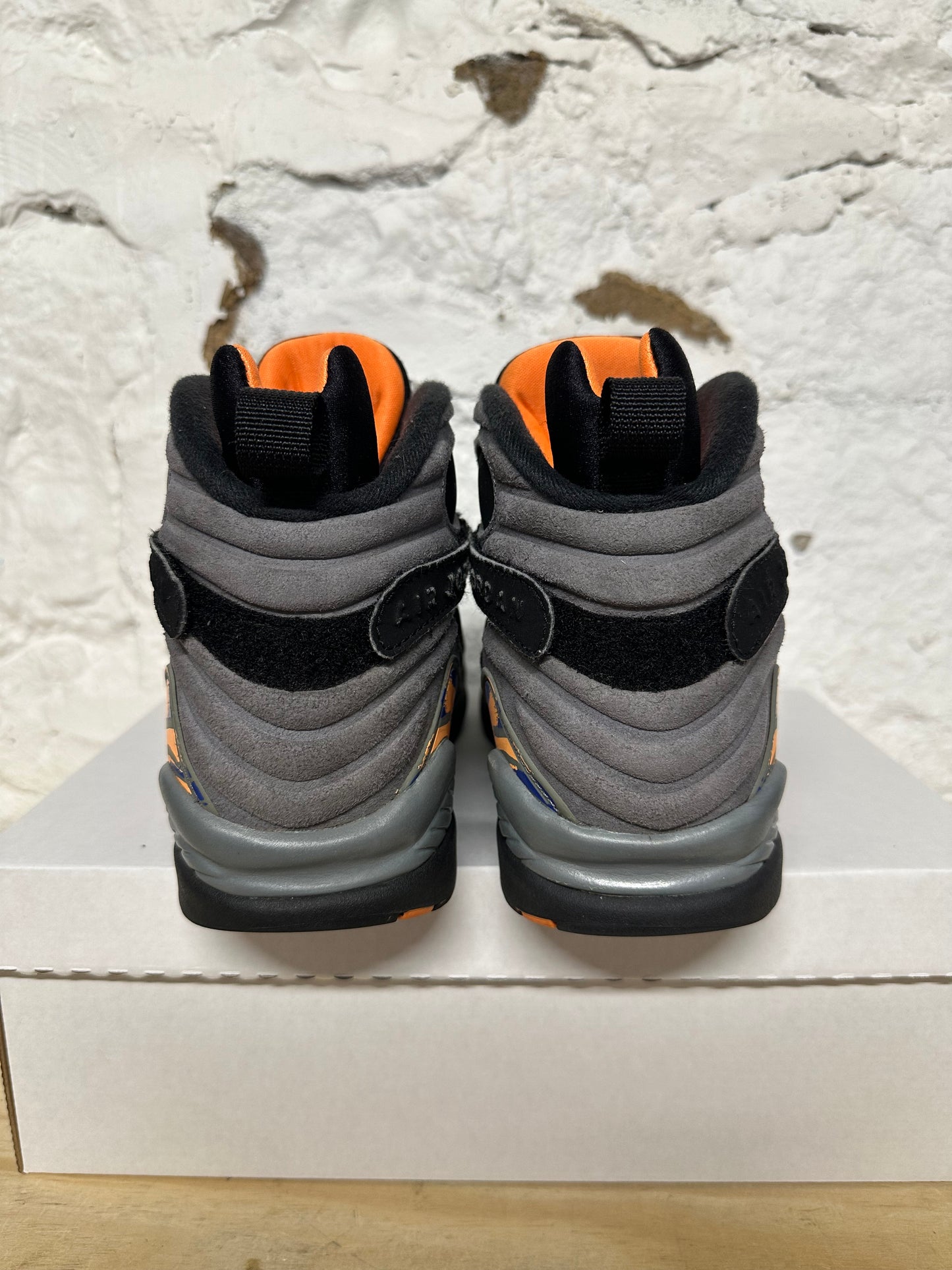 Air Jordan 8 Phoenix Sz 9.5