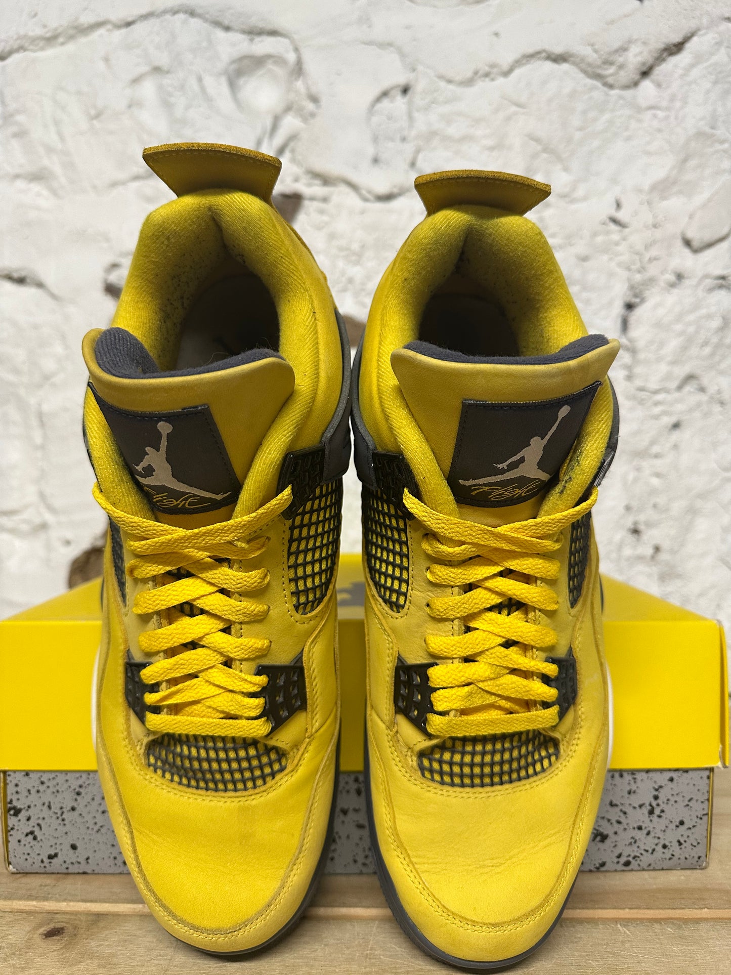 Air Jordan 4 Lightning Sz 12