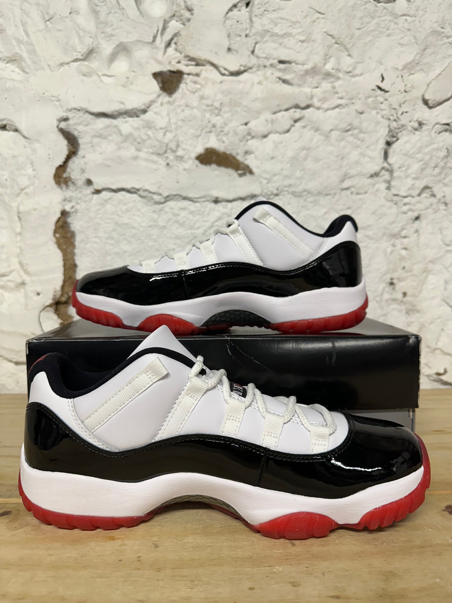 Air Jordan 11 Low Concord Bred Sz 10 DS