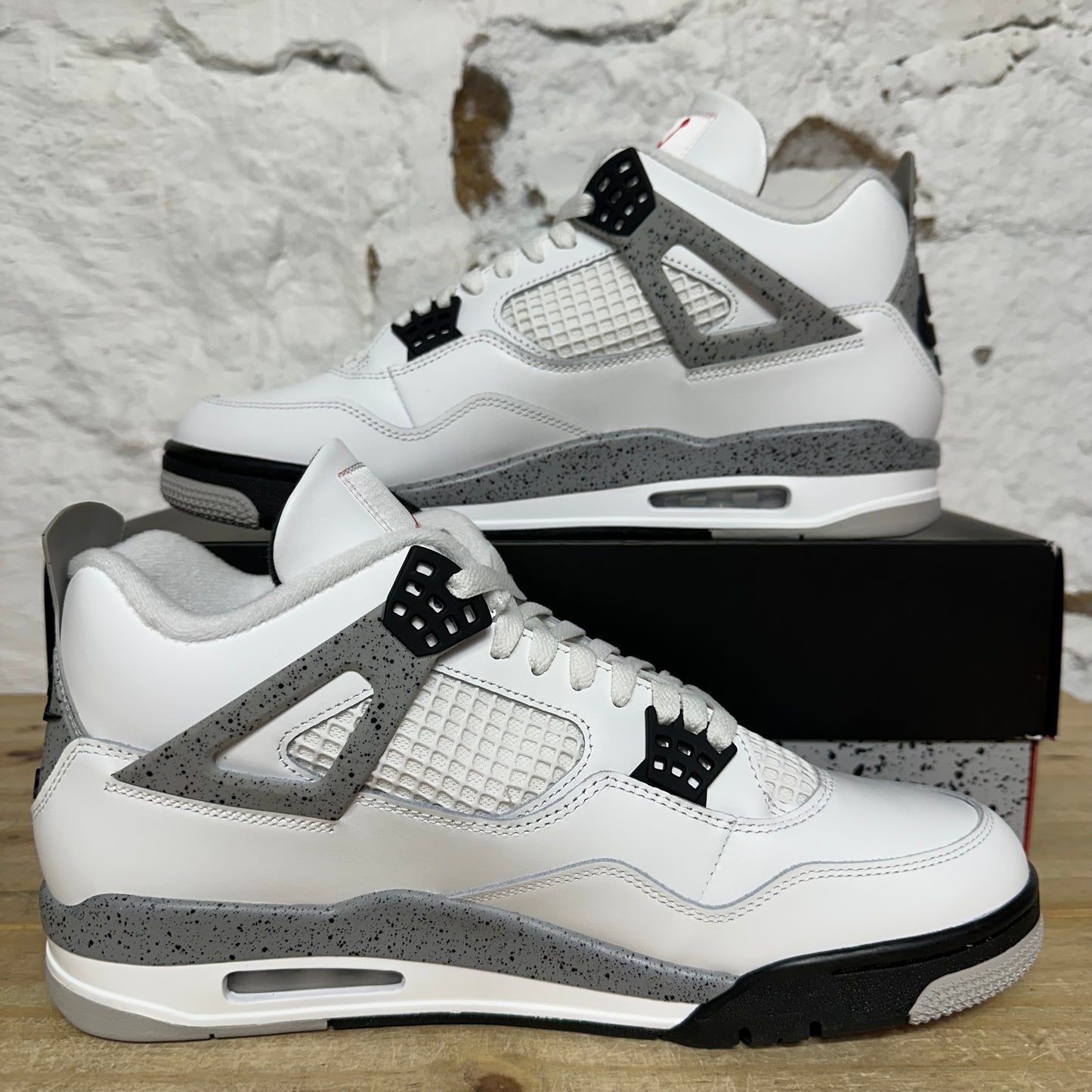 Air Jordan 4 White Cement (2025) Sz 12 DS