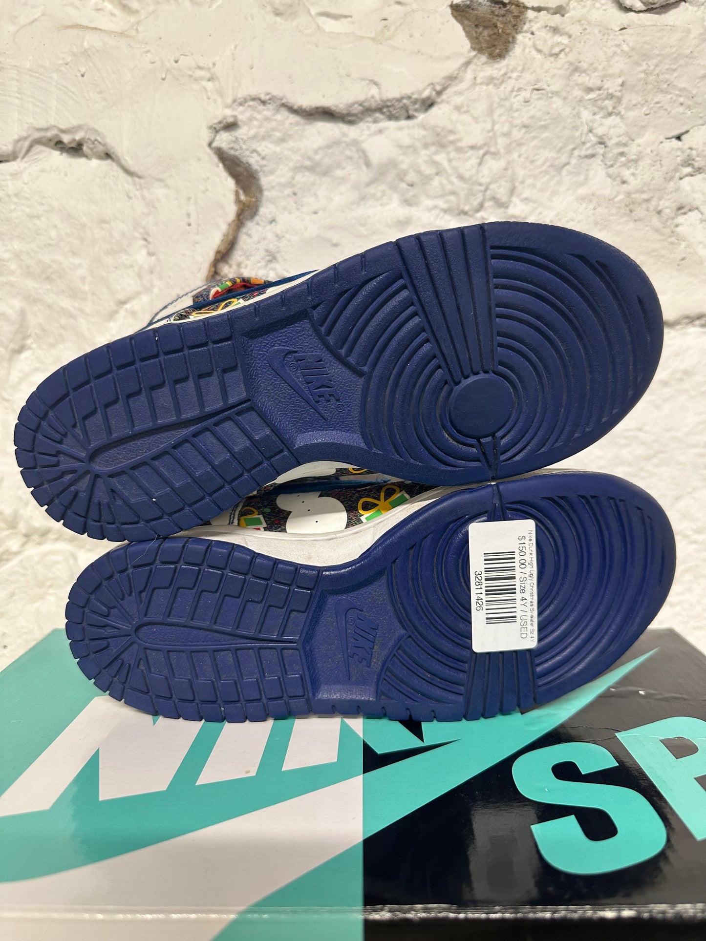 Nike Dunk High Ugly Christmas Sweater Sz 4Y