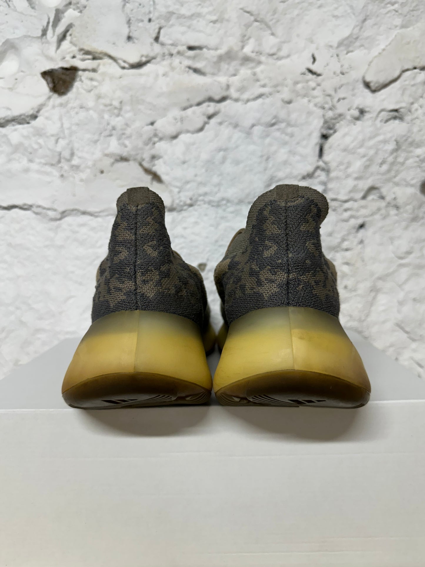 Yeezy 380 Mist Sz 9.5