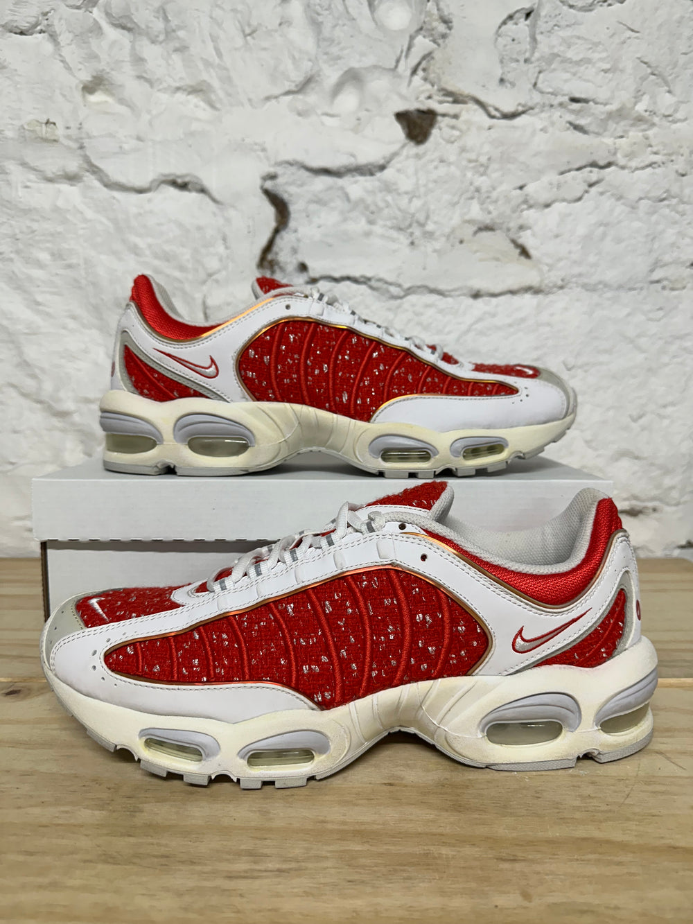 Nike Air Max Tailwind 4 Supreme Red Sz 13