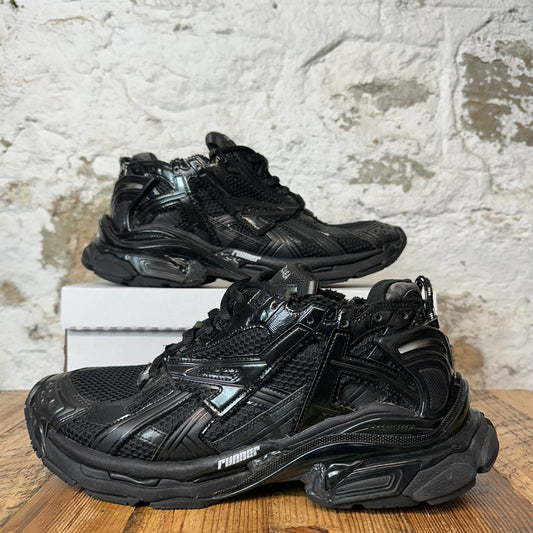 Balenciaga Runner Triple Black Sneaker Sz 9 (42)