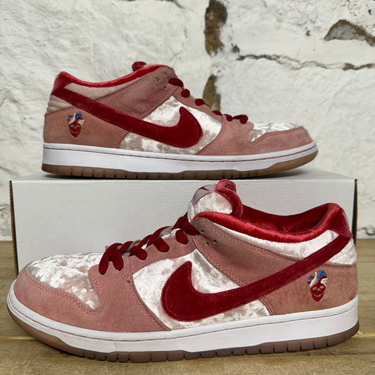 Nike Dunk Low Strange Love Sz 11.5