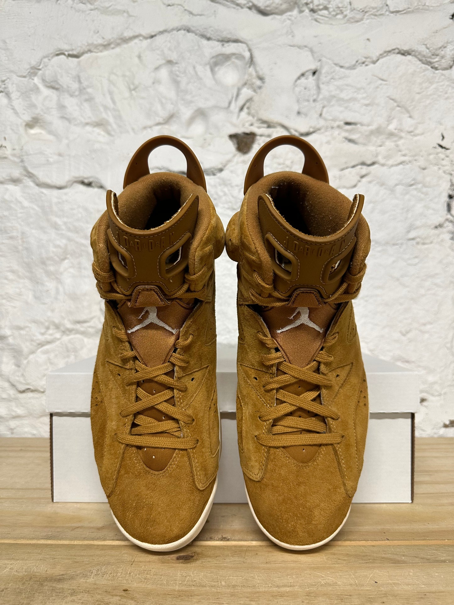 Air Jordan 6 Wheat Sz 11