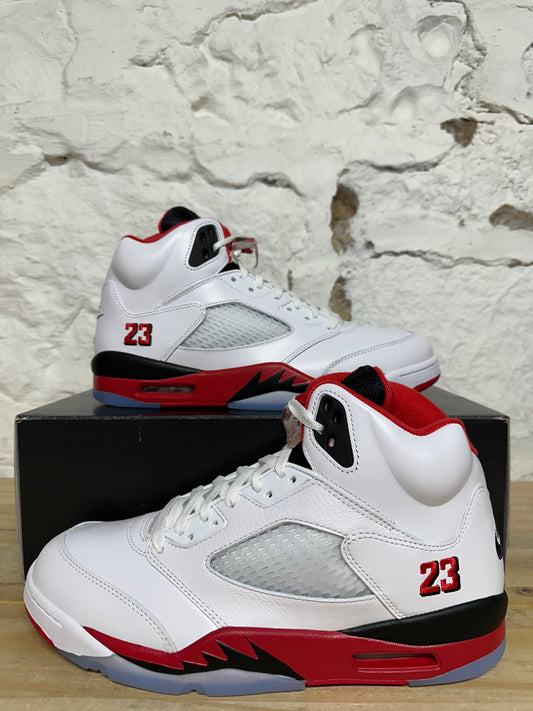 Air Jordan 5 Fire Red Black Tongue (2025) Sz 11 DS