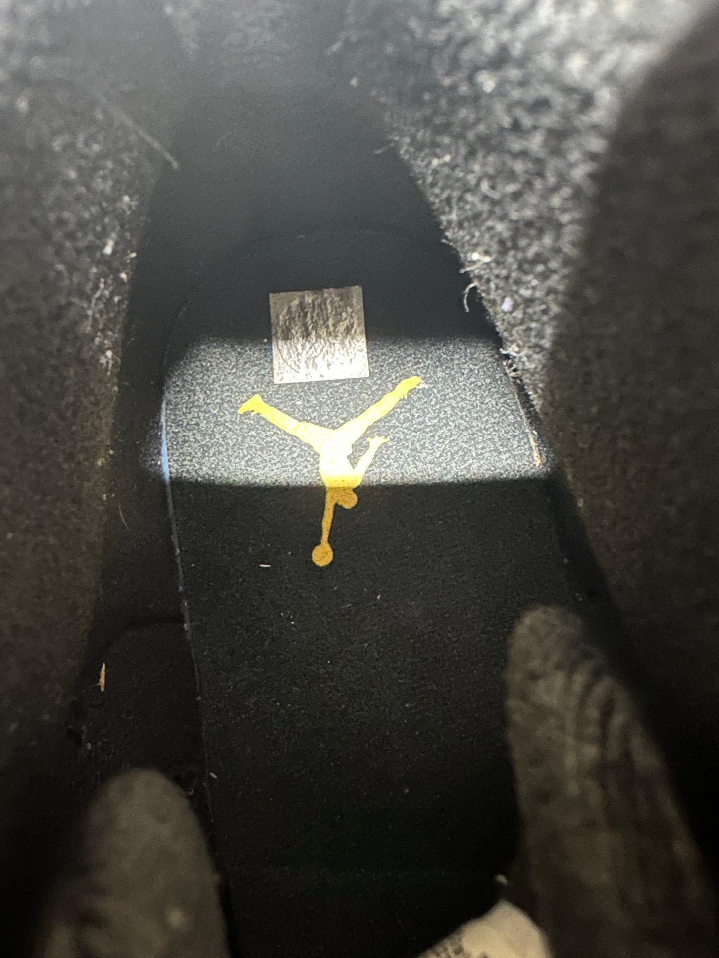 Air Jordan 12 University Gold Sz 11.5