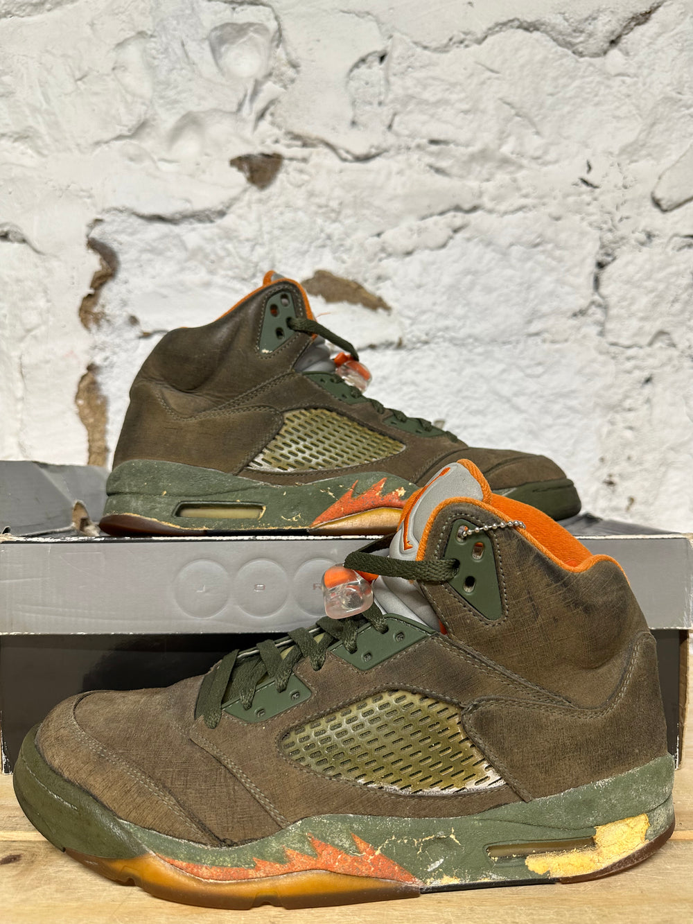 Air Jordan 5 Olive (2006) Sz 10