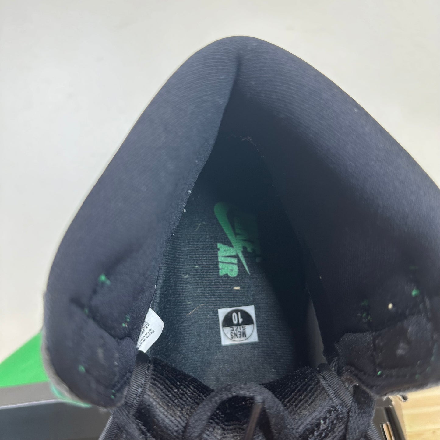 Air Jordan 1 High Lucky Green Sz 10