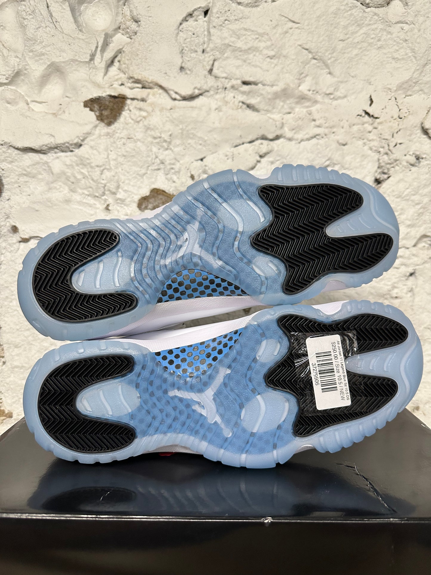 Air Jordan 11 High Legend Blue Sz 10.5 DS