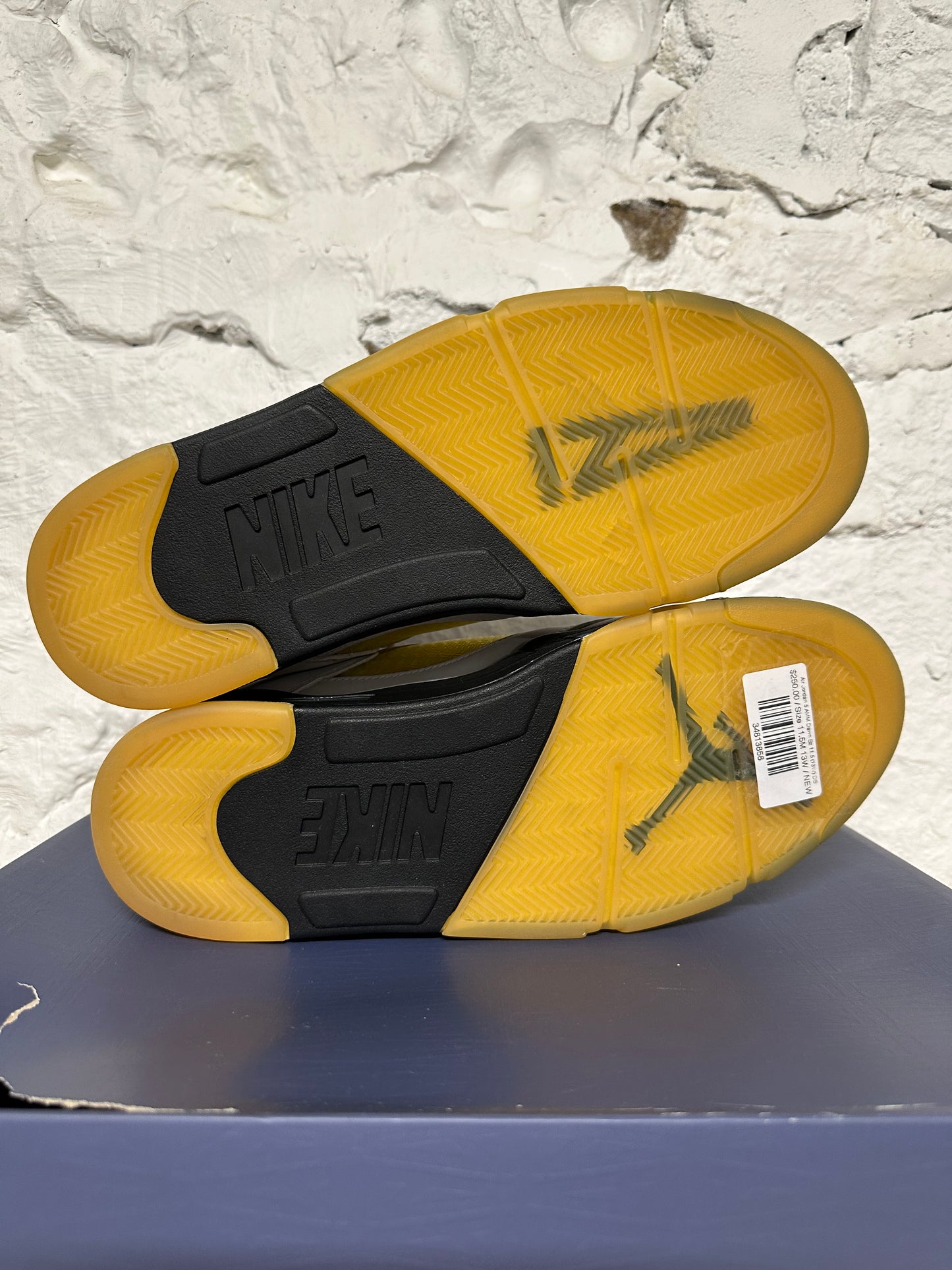 Air Jordan 5 A Ma Maniere Dawn Sz 11.5 (13W) DS