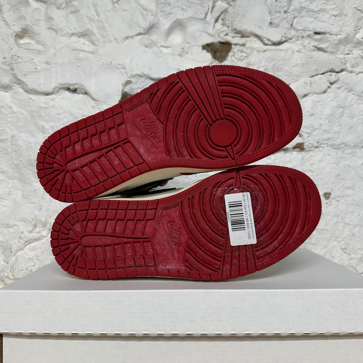 Air Jordan 1 High Chicago Lost and Found Sz 8.5