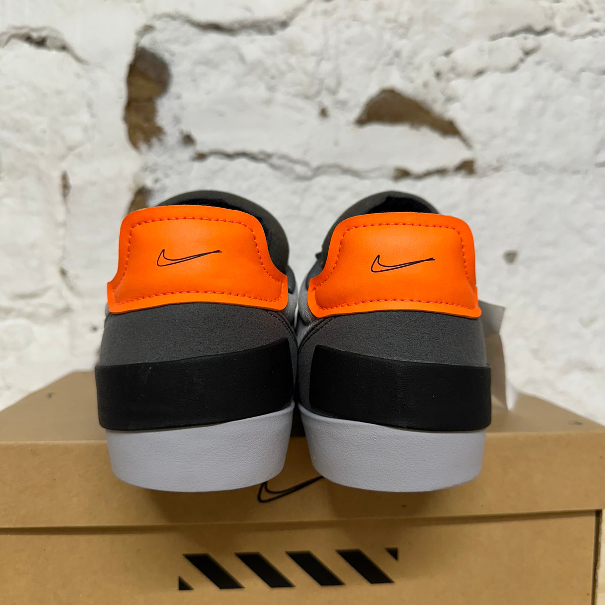 Nike Drop Type LX Wolf Grey Total Orange Sz 10.5 DS