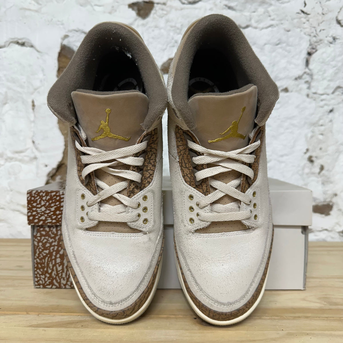 Air Jordan 3 Palomino Sz 10
