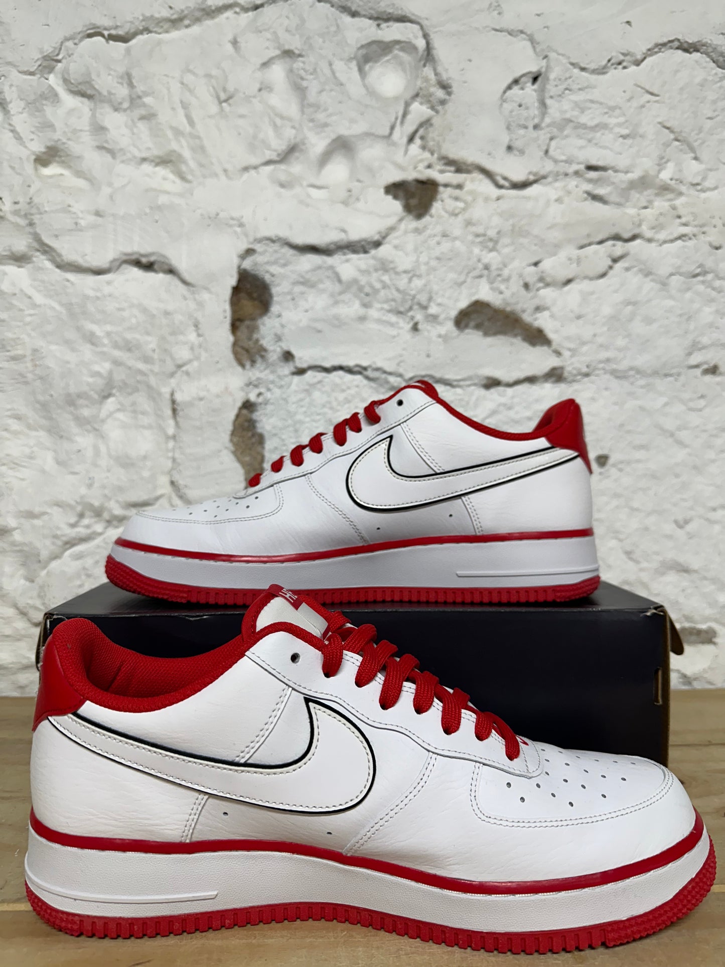 Nike Air Force 1 Low Hello Sz 11