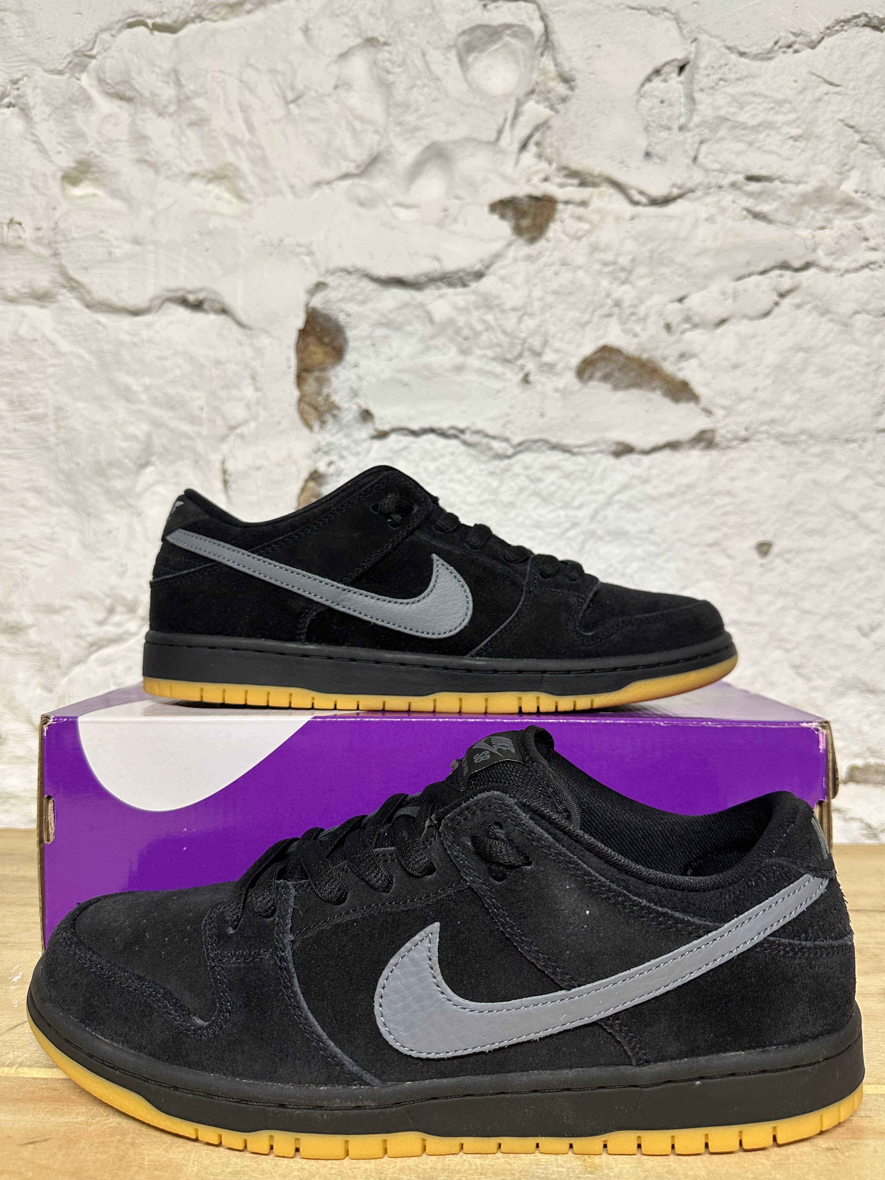 Nike SB Dunk Low Fog Sz 9.5 DS