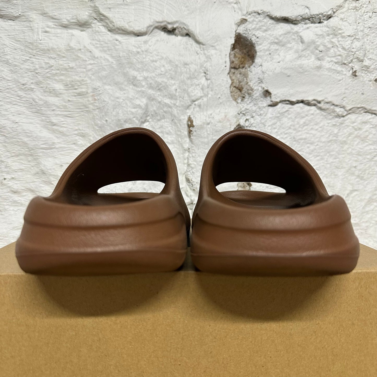 Yeezy Slide Flax Sz 8