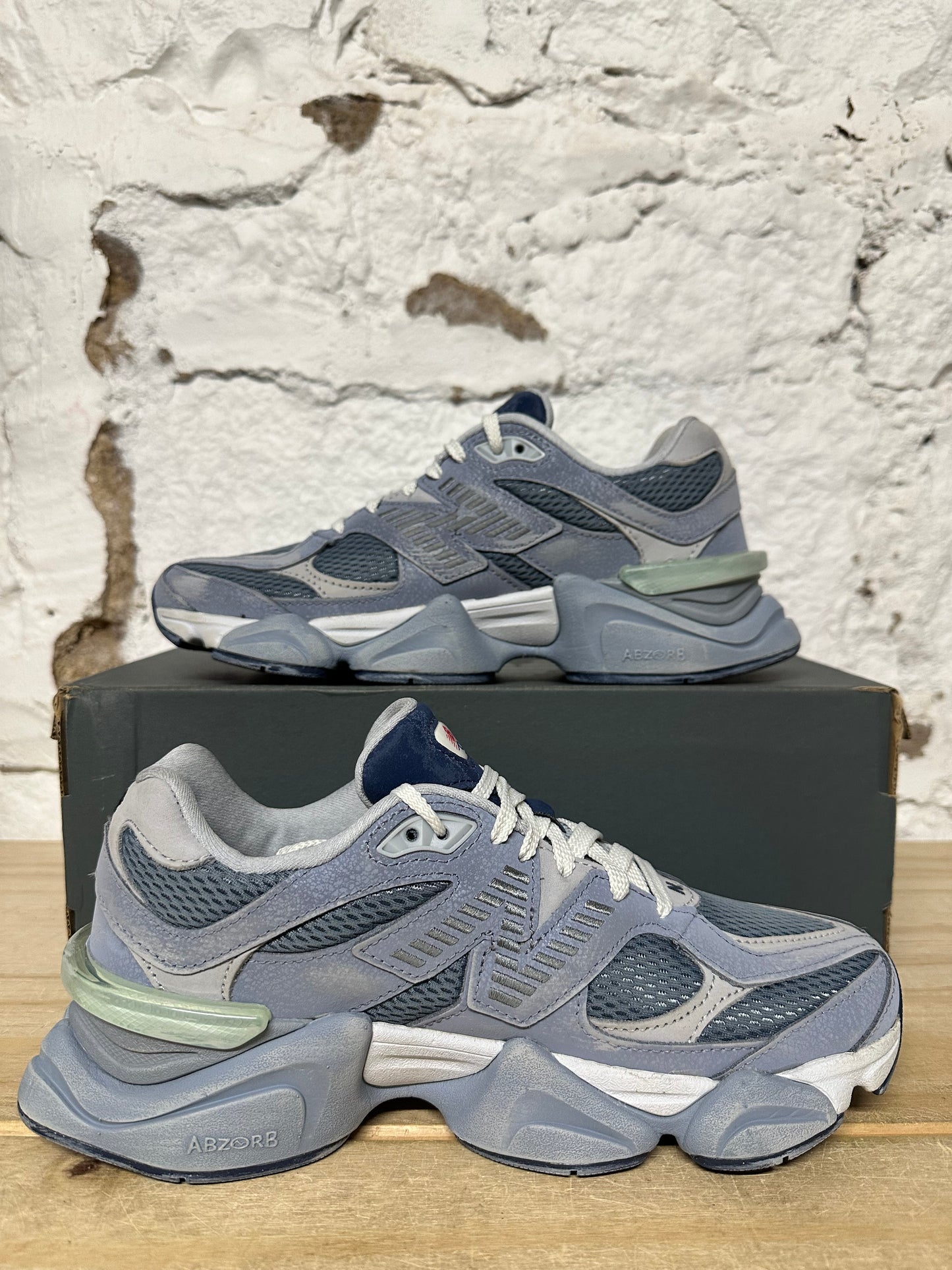 New Balance 9060 Moon Haze Sz 6.5