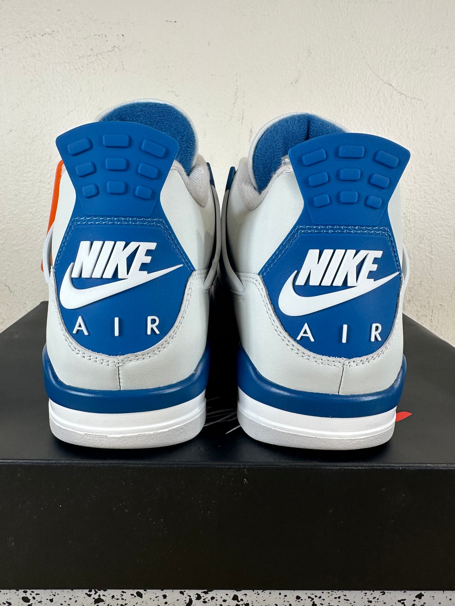 Air Jordan 4 Military Blue Sz 7 DS