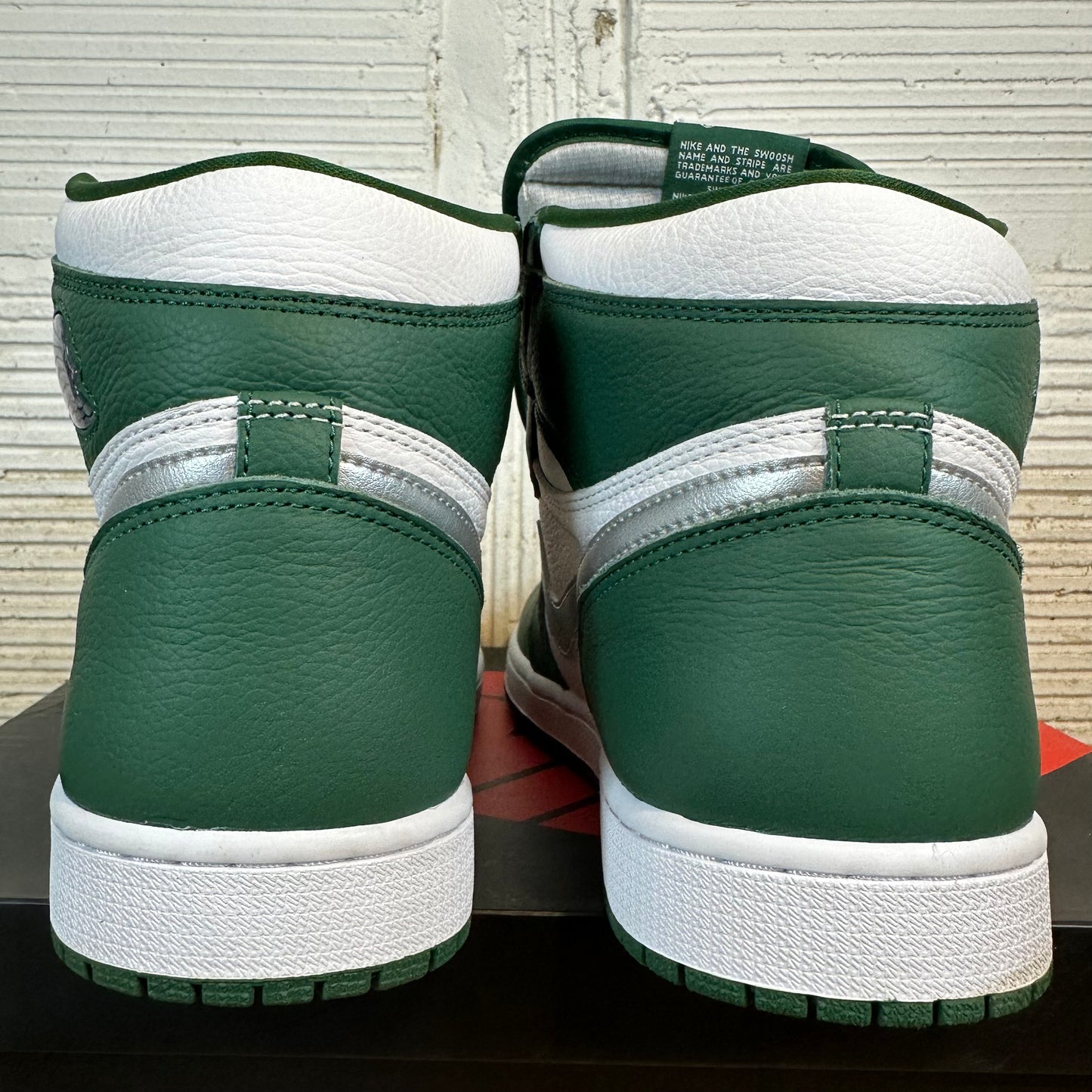 Air Jordan 1 High Gorge Green Sz 11.5