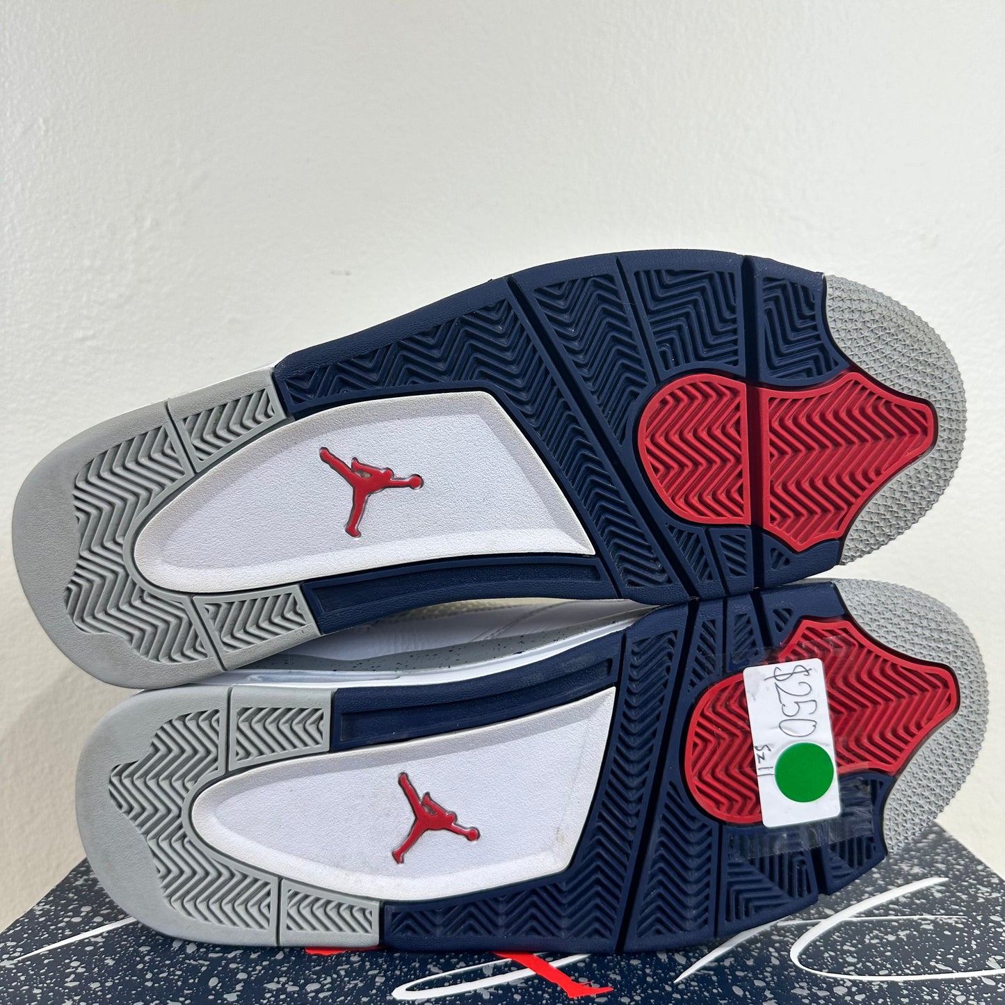 Air Jordan 4 Retro Midnight Navy Sz 11