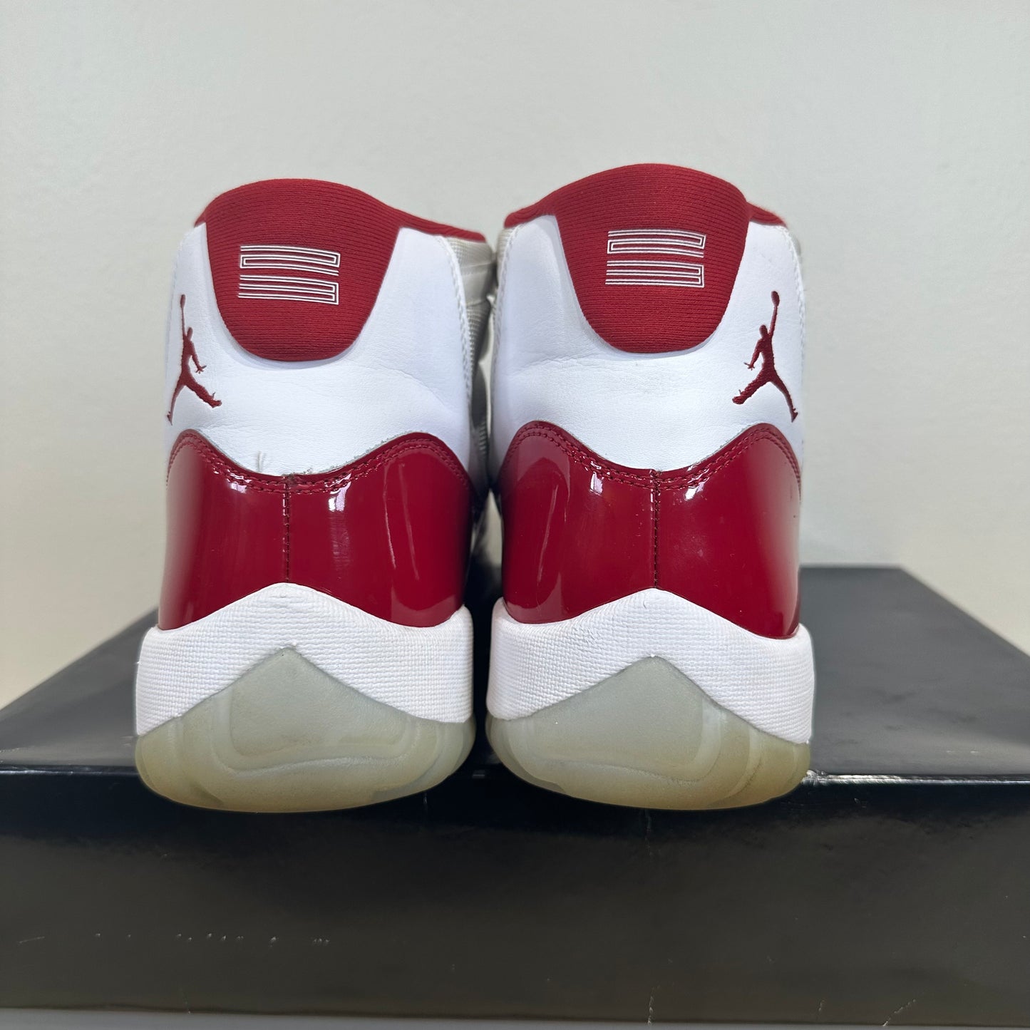 Air Jordan 11 High Cherry Sz 13