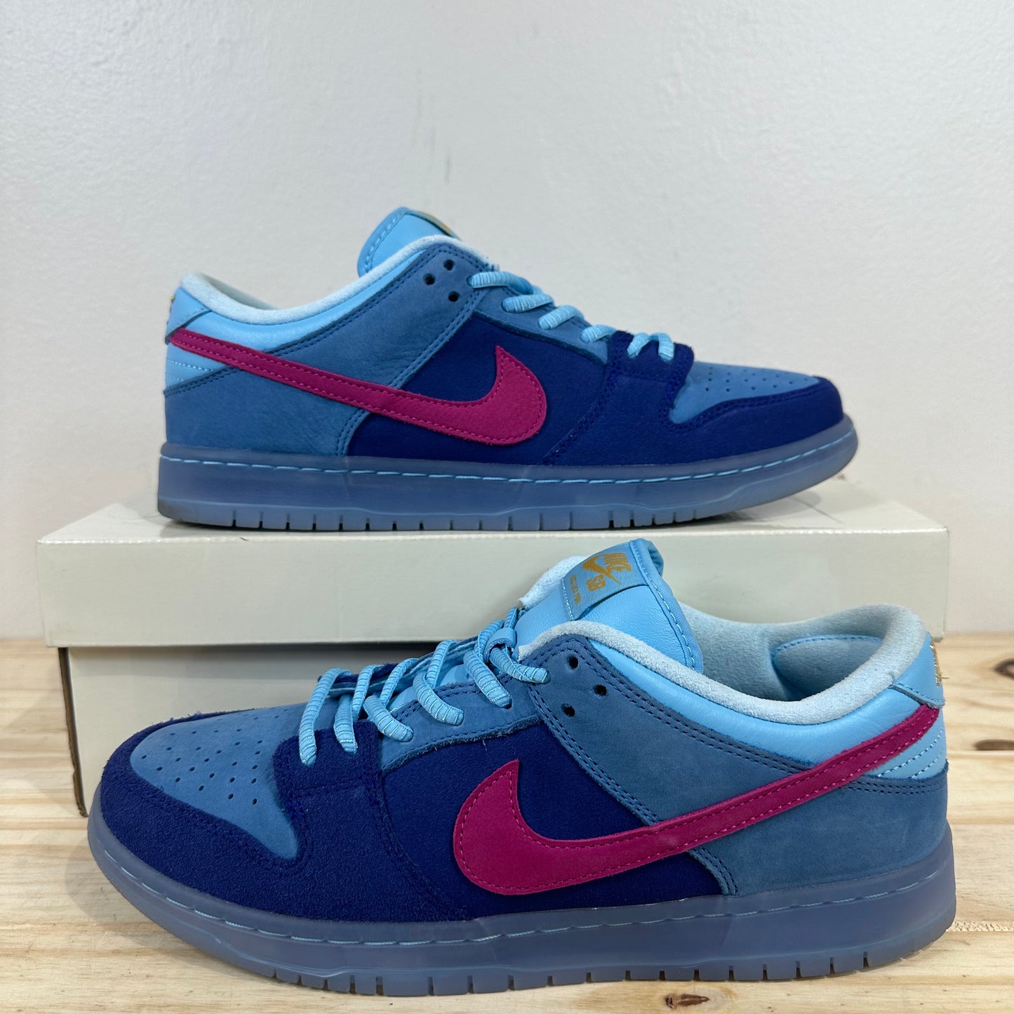 Nike SB Dunk Low Run The Jewels Sz 9.5