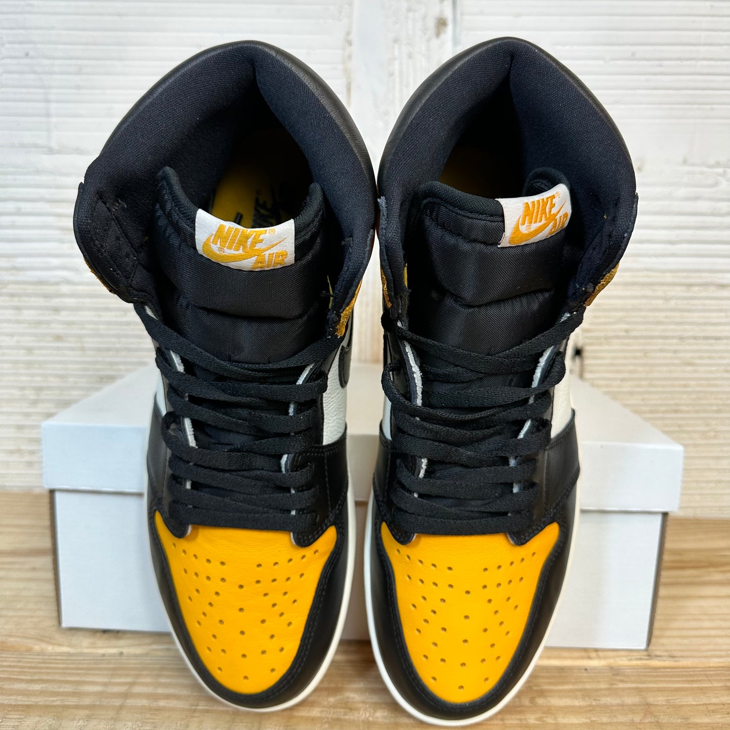 Air Jordan 1 High Taxi Sz 11