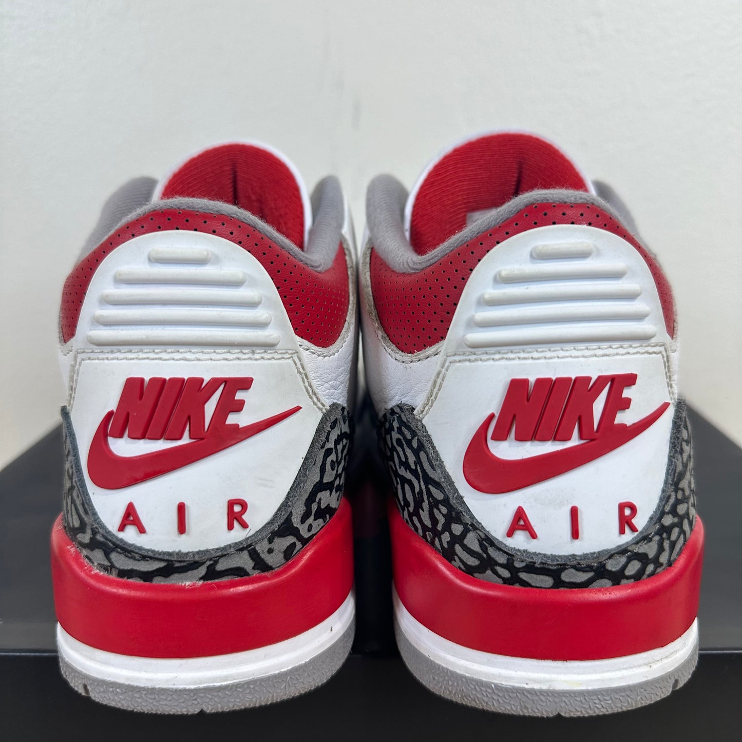Air Jordan 3 Fire Red (2022) Sz 8